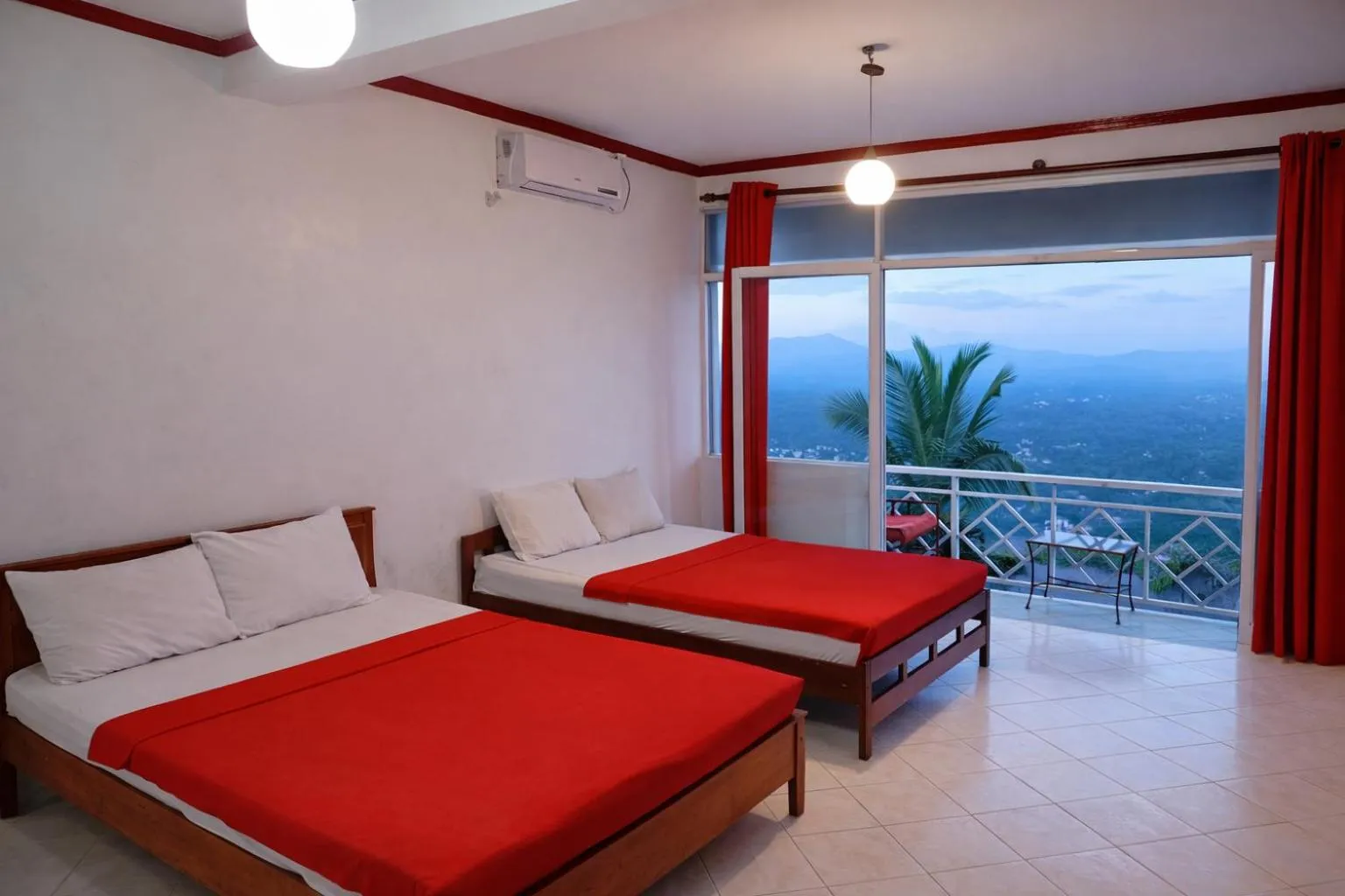 Bed in RedHill Kandy