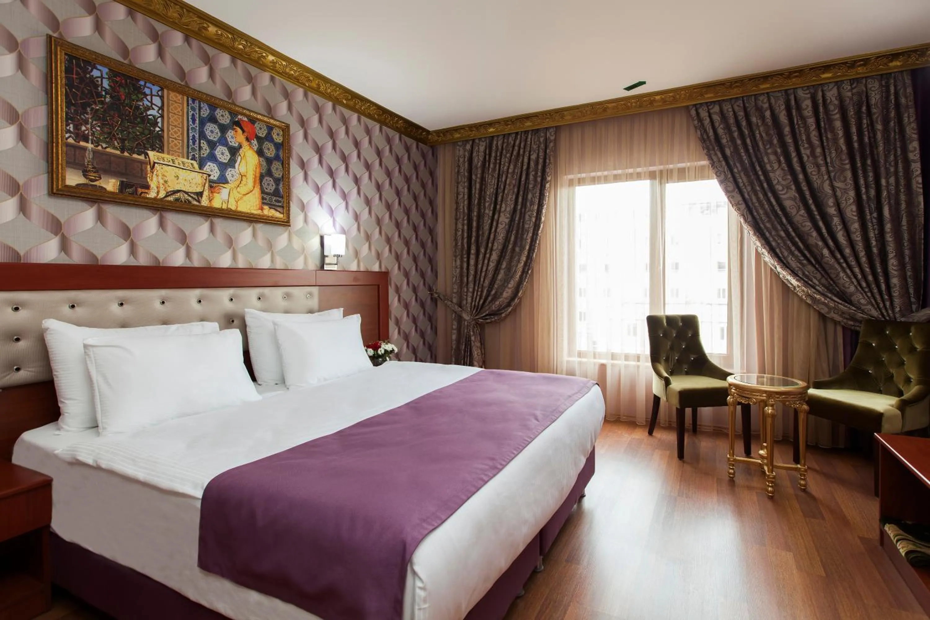 Photo of the whole room, Bed in Alrazi Hotel