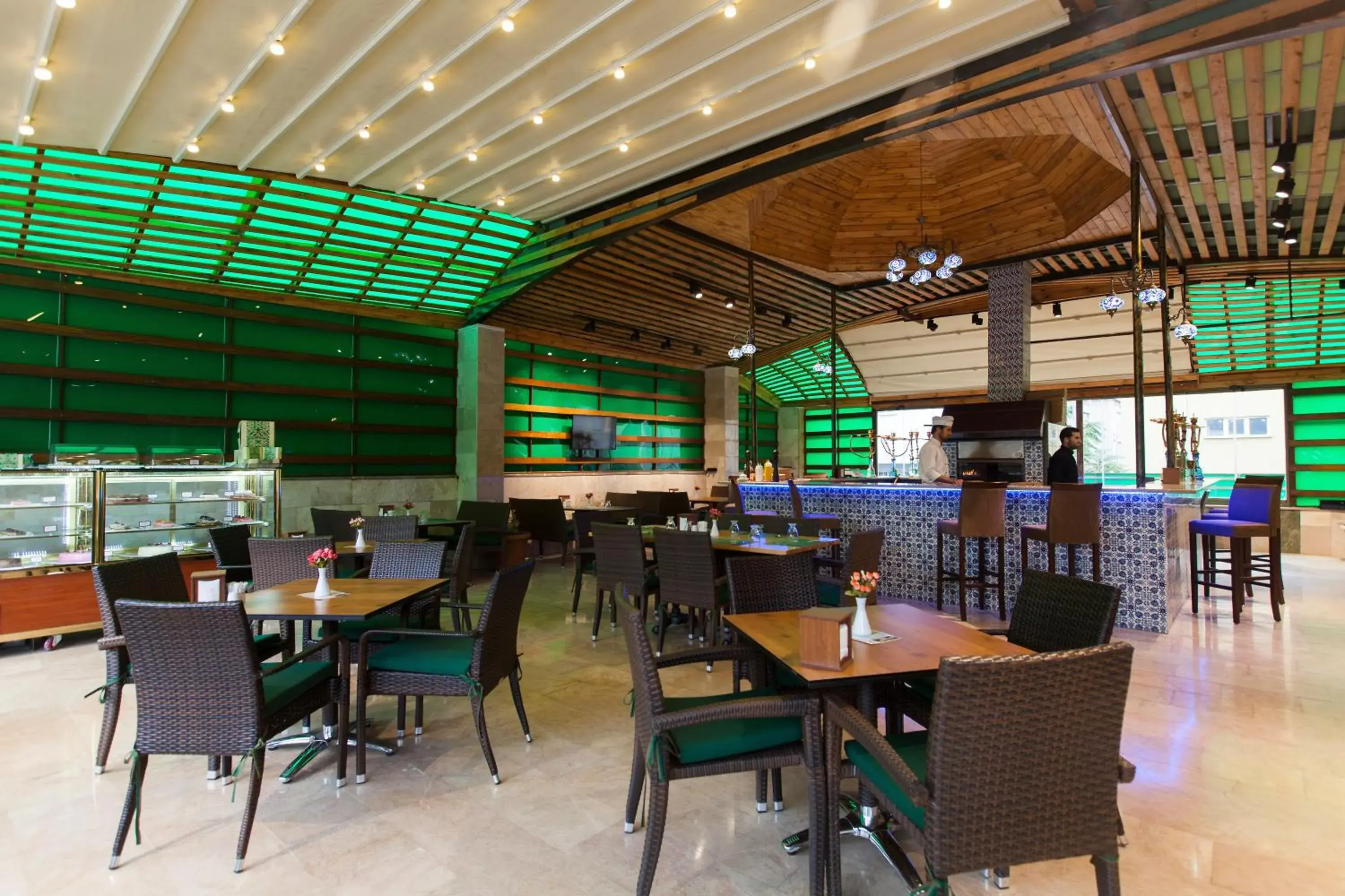 Restaurant/places to eat in Alrazi Hotel Restaurant/places to eat in Alrazi Hotel