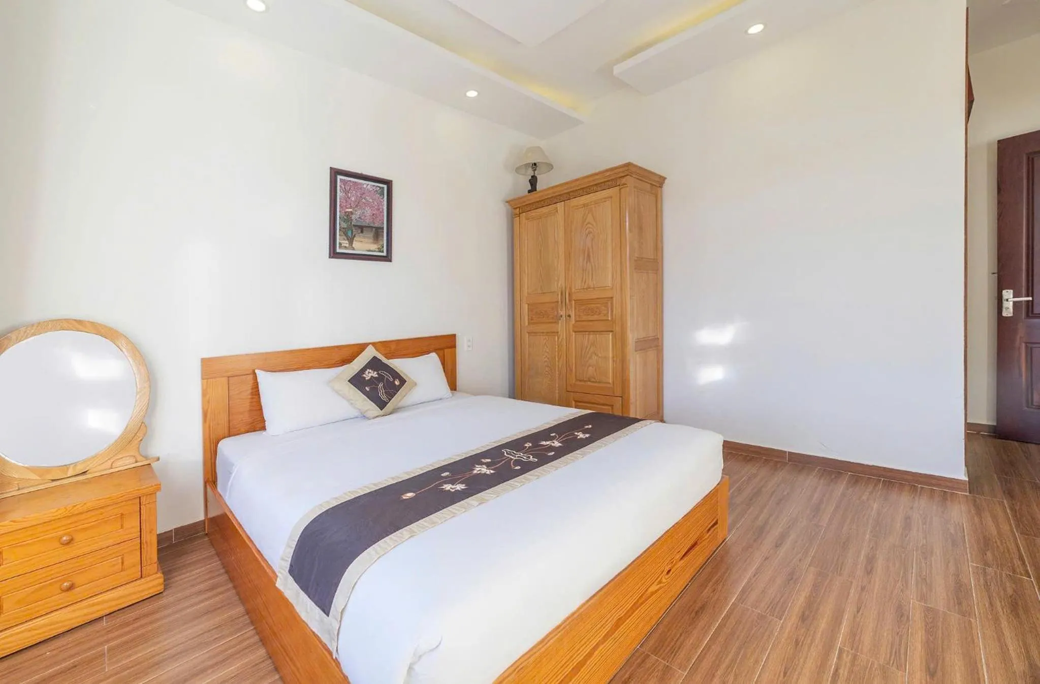 Bedroom, Bed in Lan Viên Villa