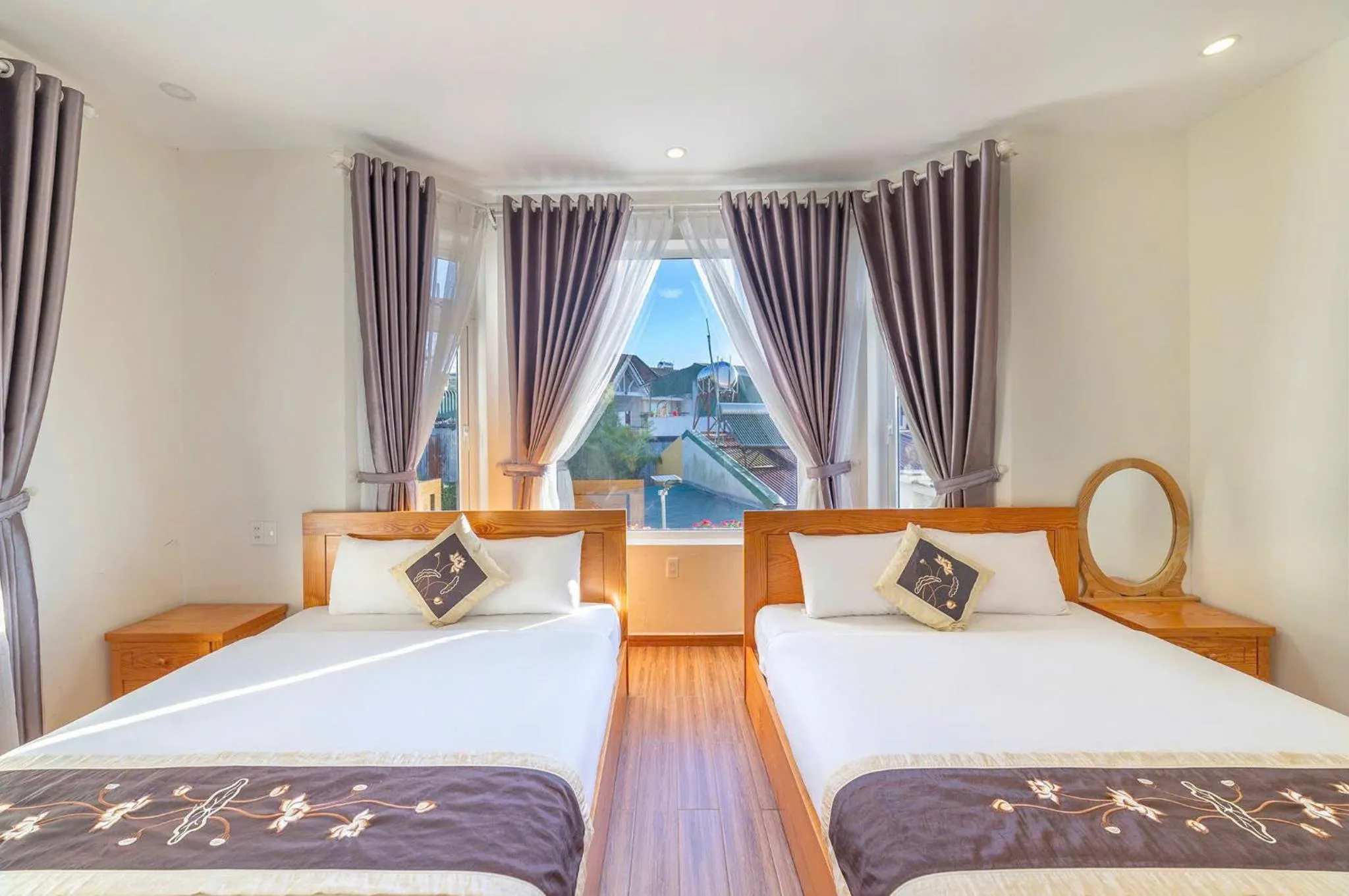 Bed in Lan Viên Villa