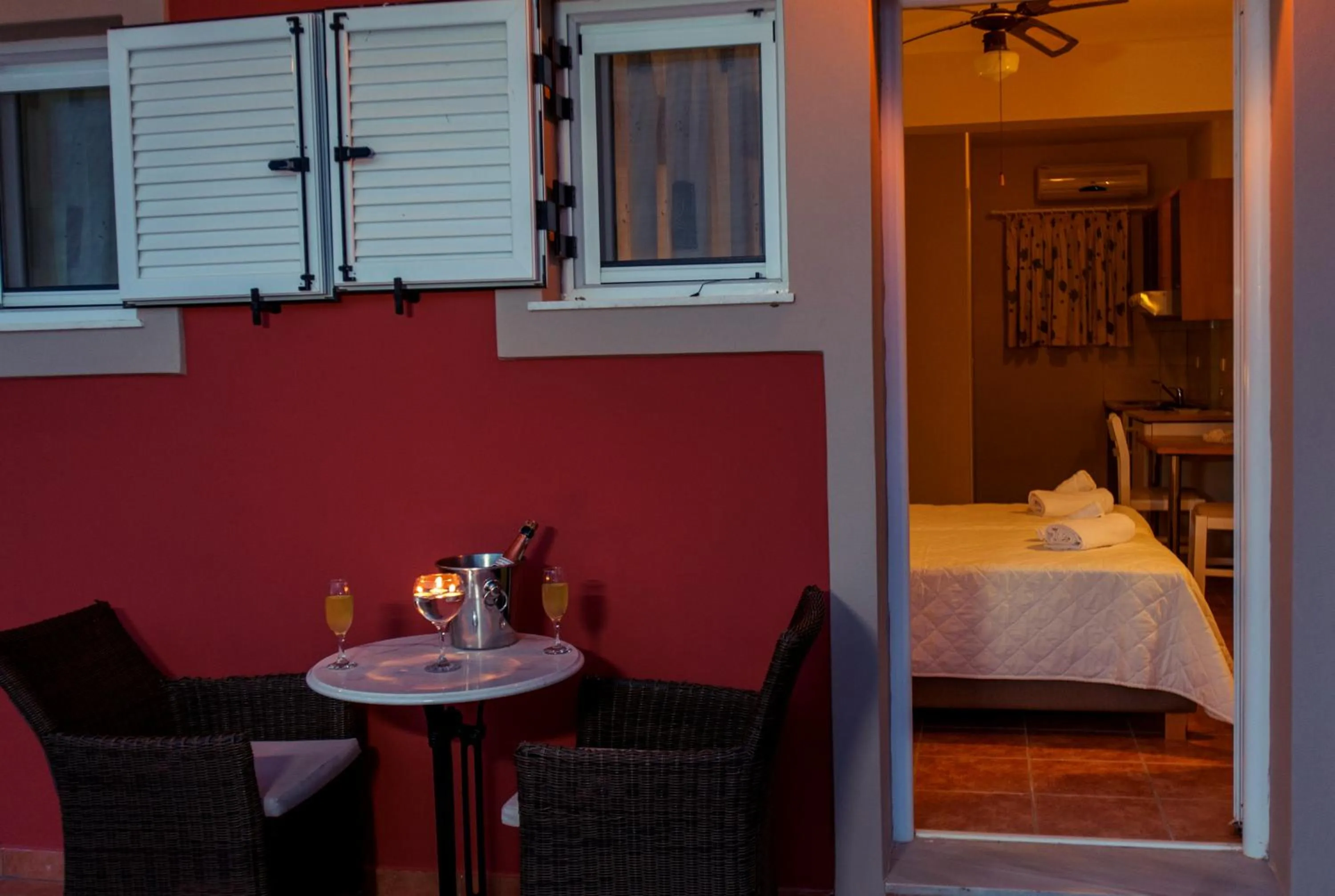 Night, Bed in Sunshine Resort