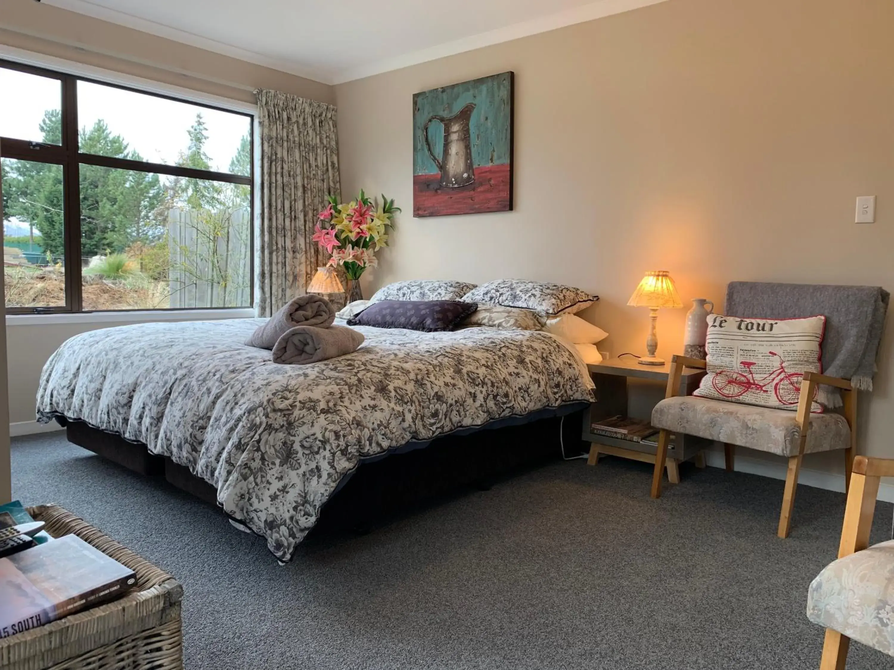 Double or Twin Room with Mountain View in Trout 'n' Trail B&B Double or Twin Room with Mountain View in Trout 'n' Trail B&B