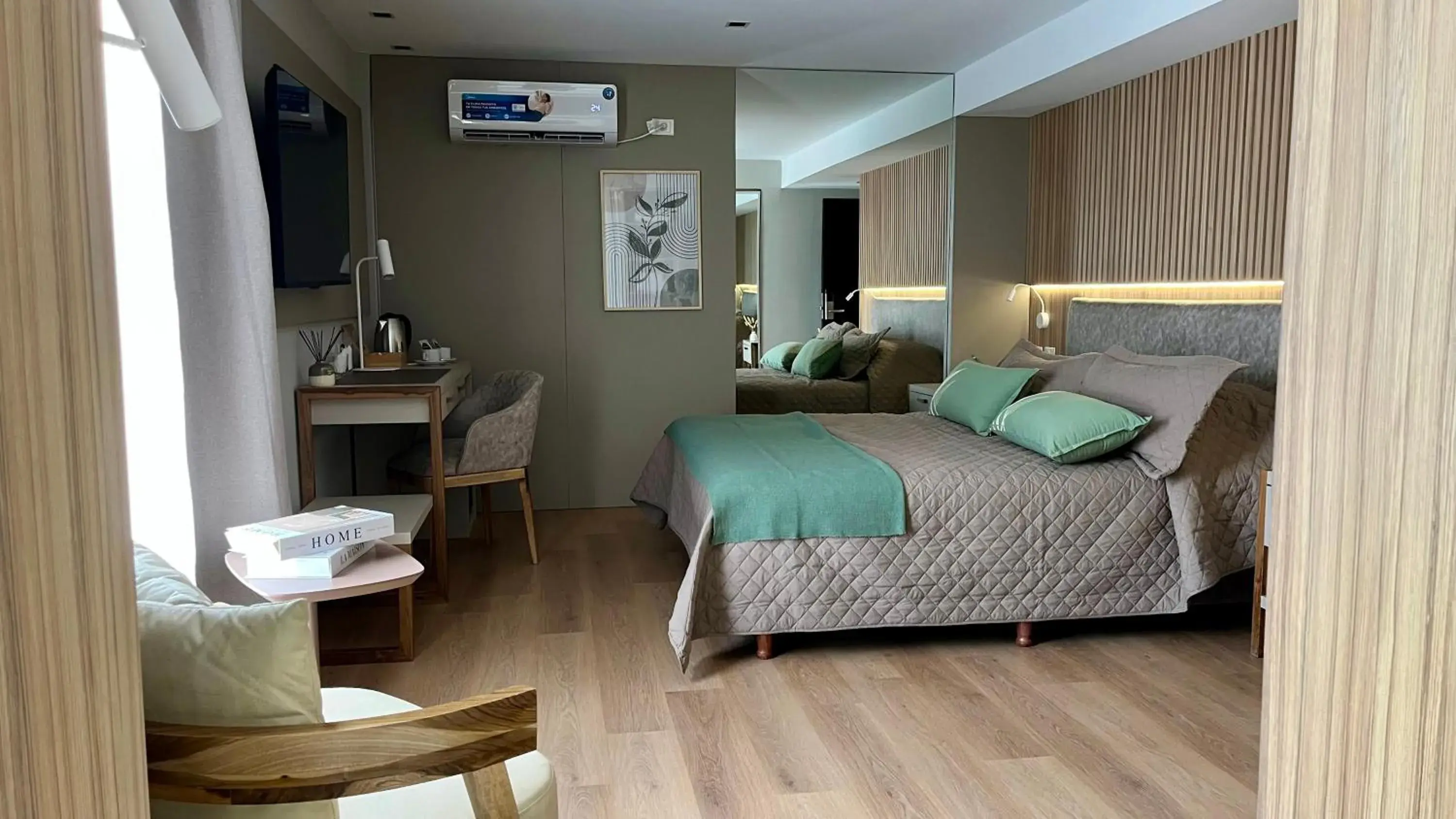 Junior Suite in Empire Hotel Buenos Aires by HS Junior Suite in Empire Hotel Buenos Aires by HS