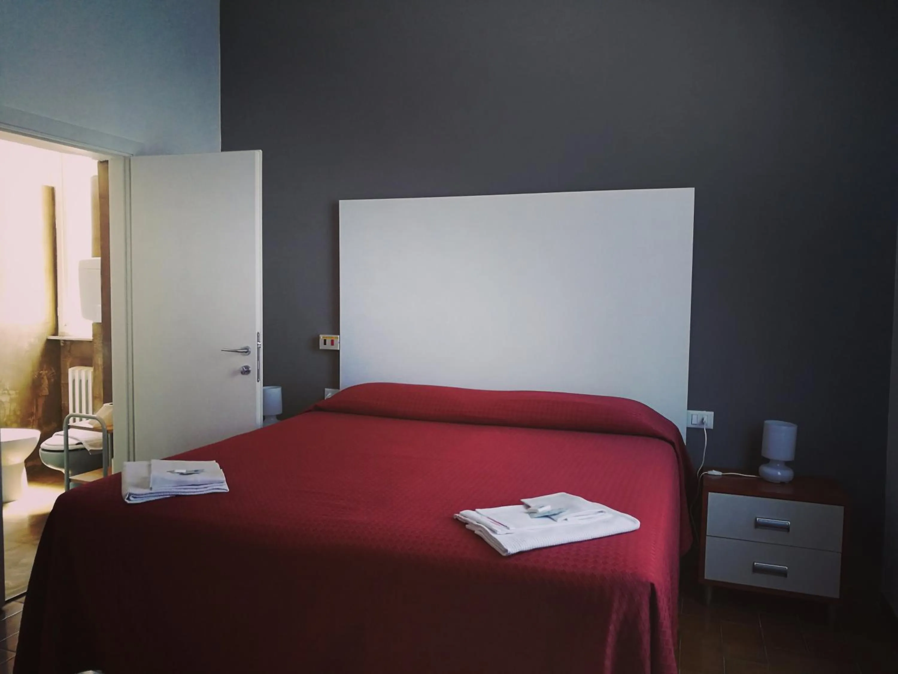Bedroom in Hotel Piccola Firenze