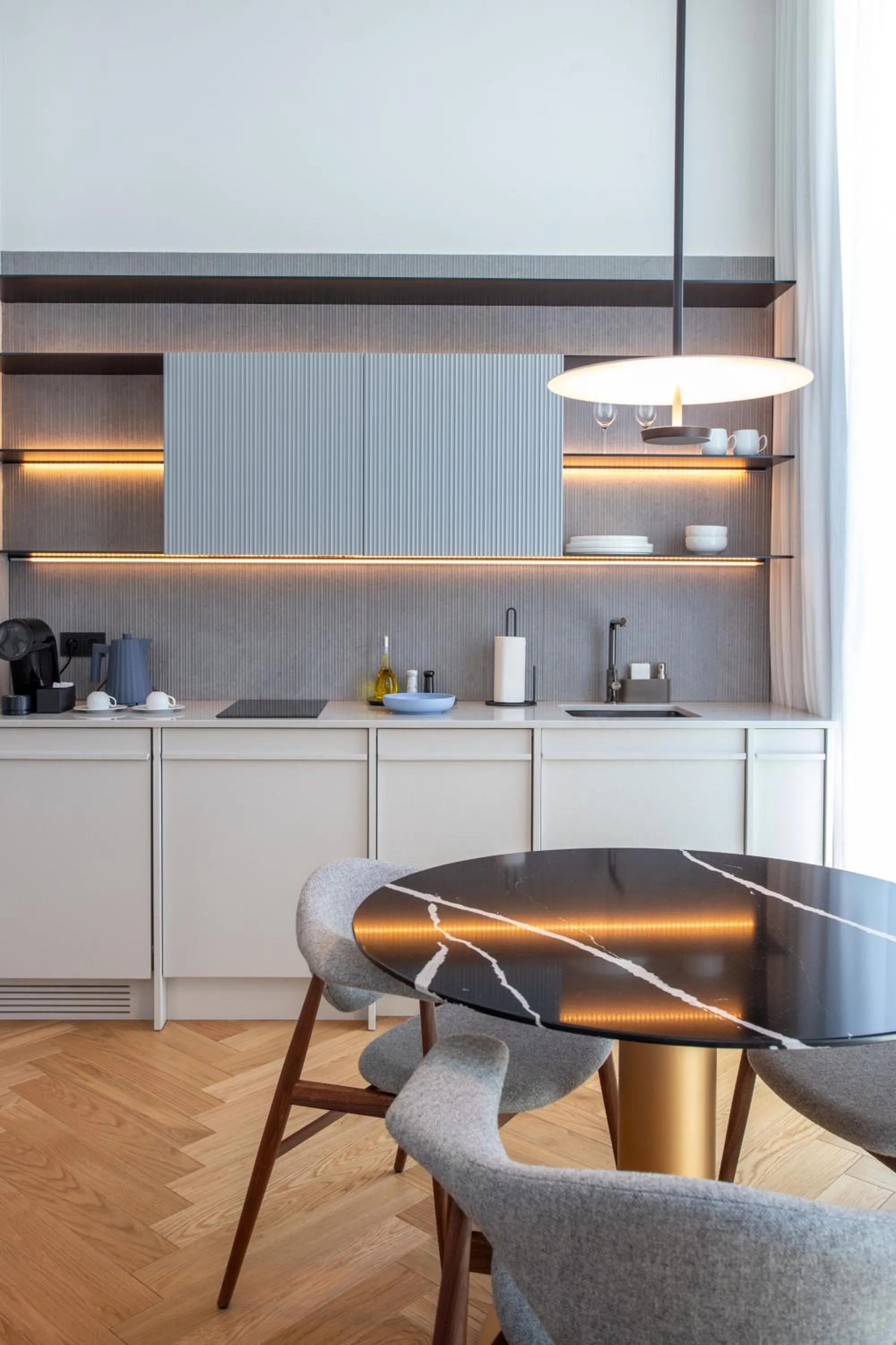 Kitchen or kitchenette in MACAM Hotel