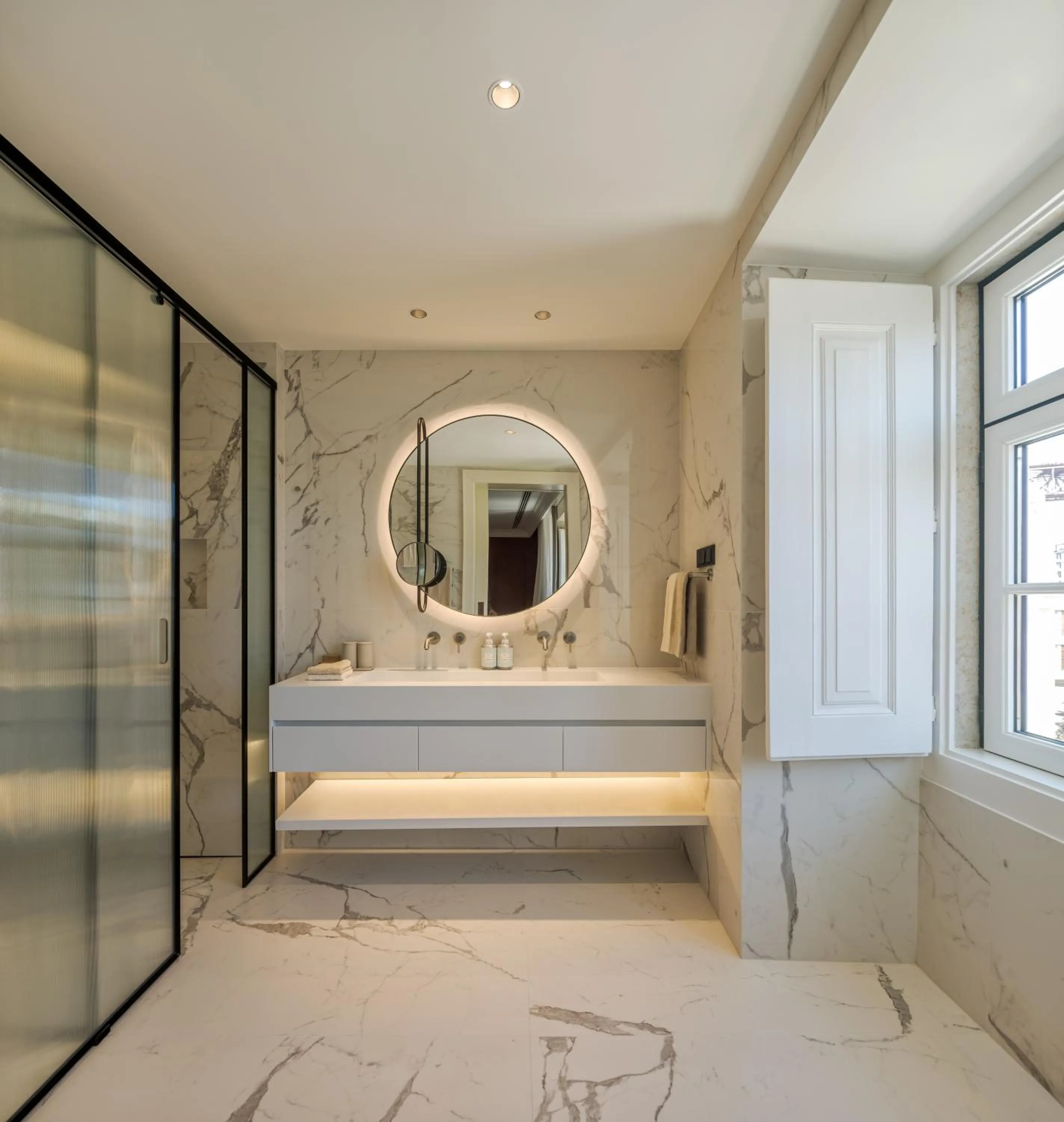 Bathroom in MACAM Hotel