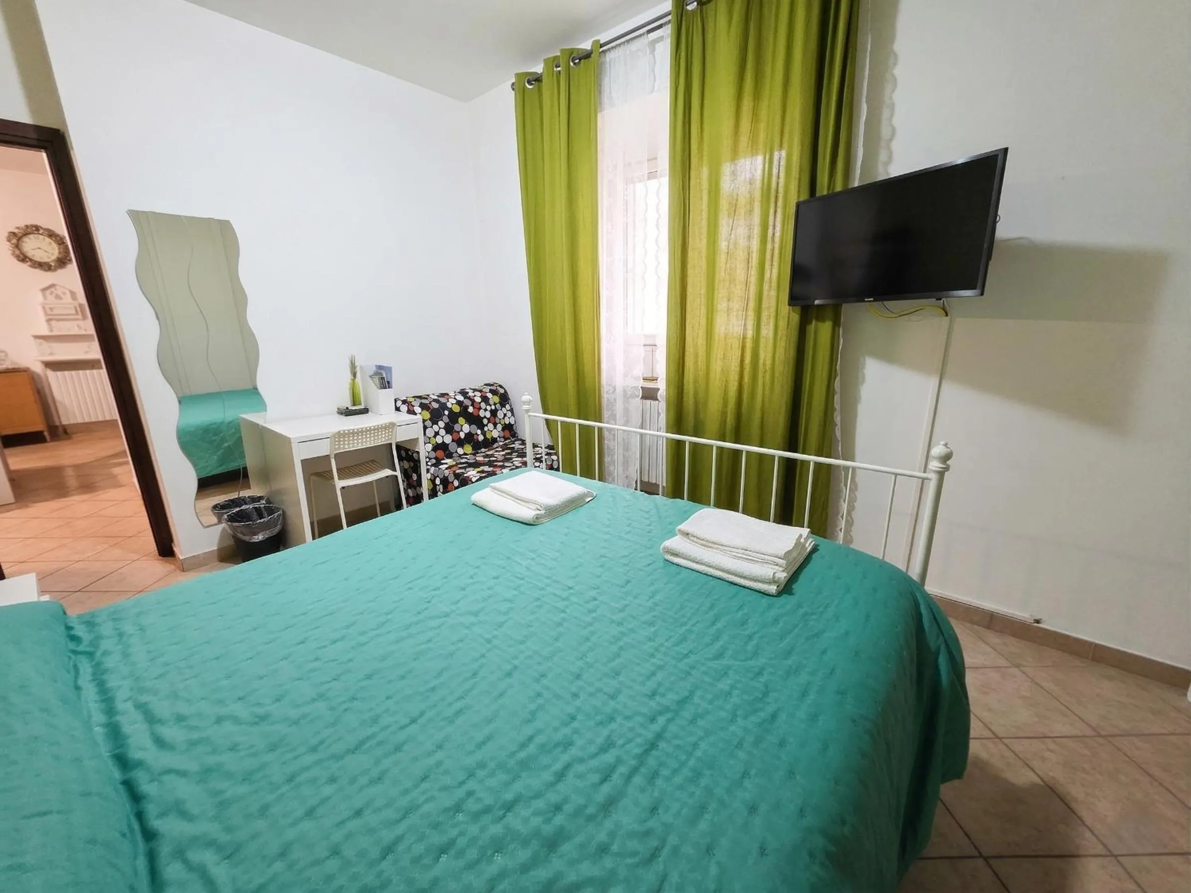 Bedroom, Bed in La Piazza B&B