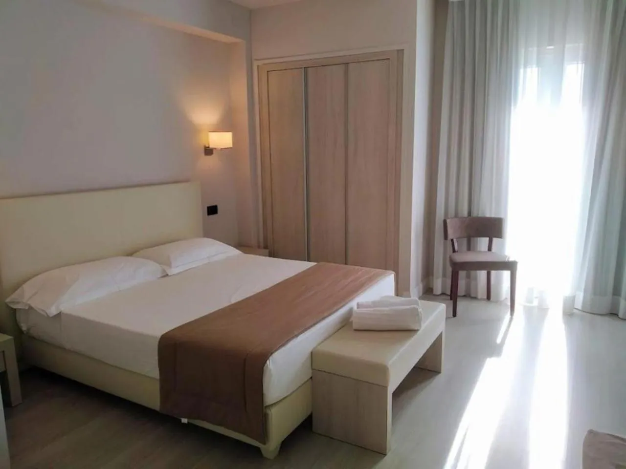 View (from property/room), Bed in Hotel Villa Barsanti