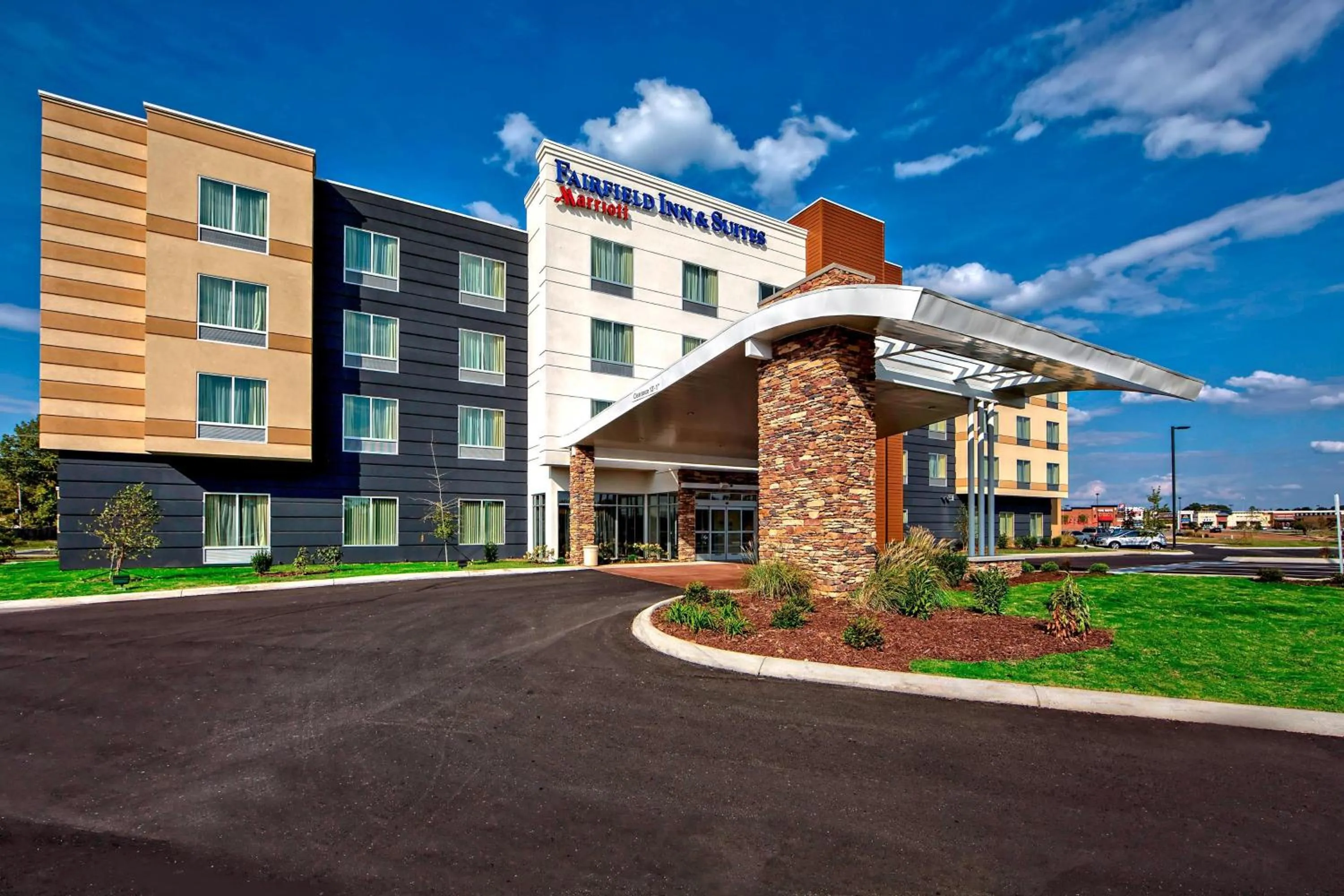 Property building in Fairfield Inn & Suites by Marriott Jackson