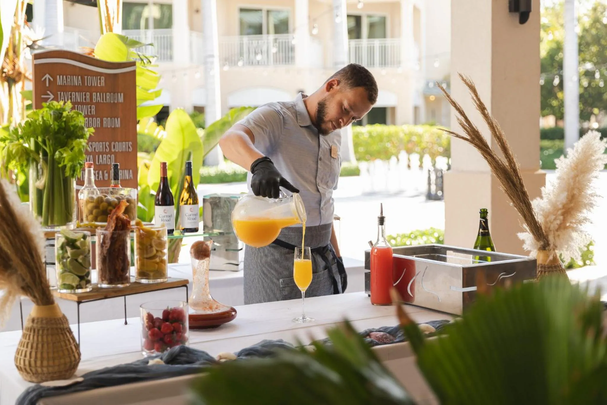 Restaurant/places to eat in Playa Largo Resort & Spa, Autograph Collection