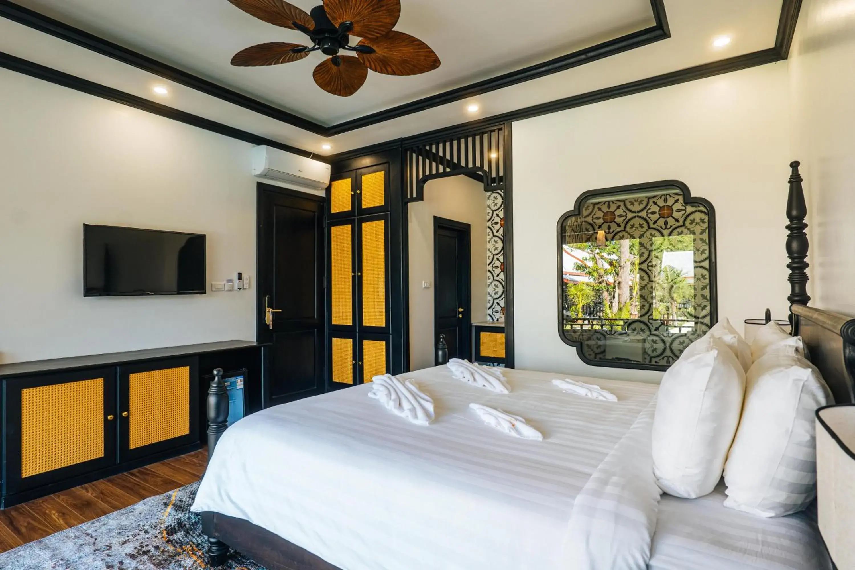 Deluxe Double Room with Balcony in Mimosa Luangprabang Garden Deluxe Double Room with Balcony in Mimosa Luangprabang Garden