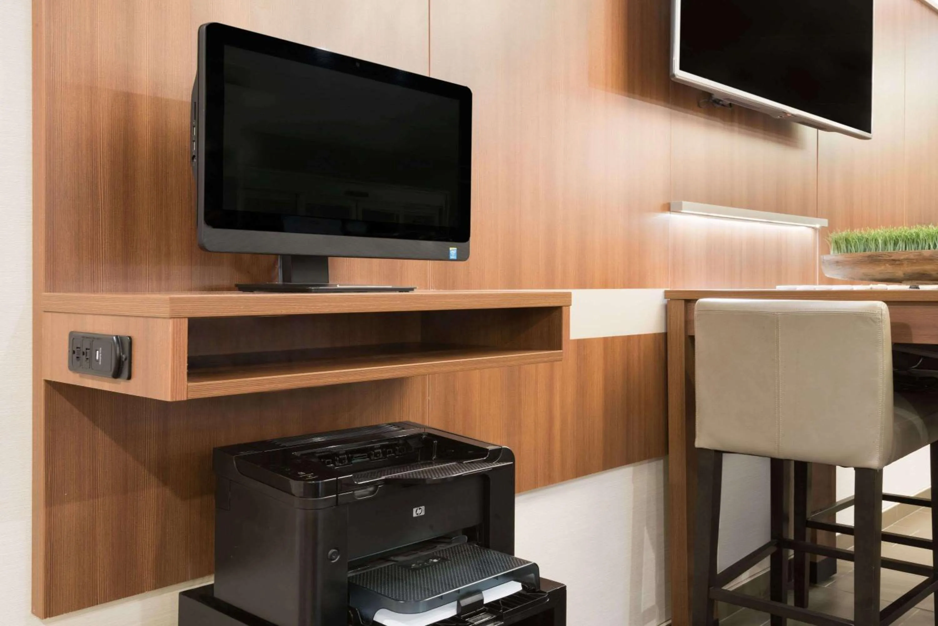 On site in Microtel Inn & Suites Windham