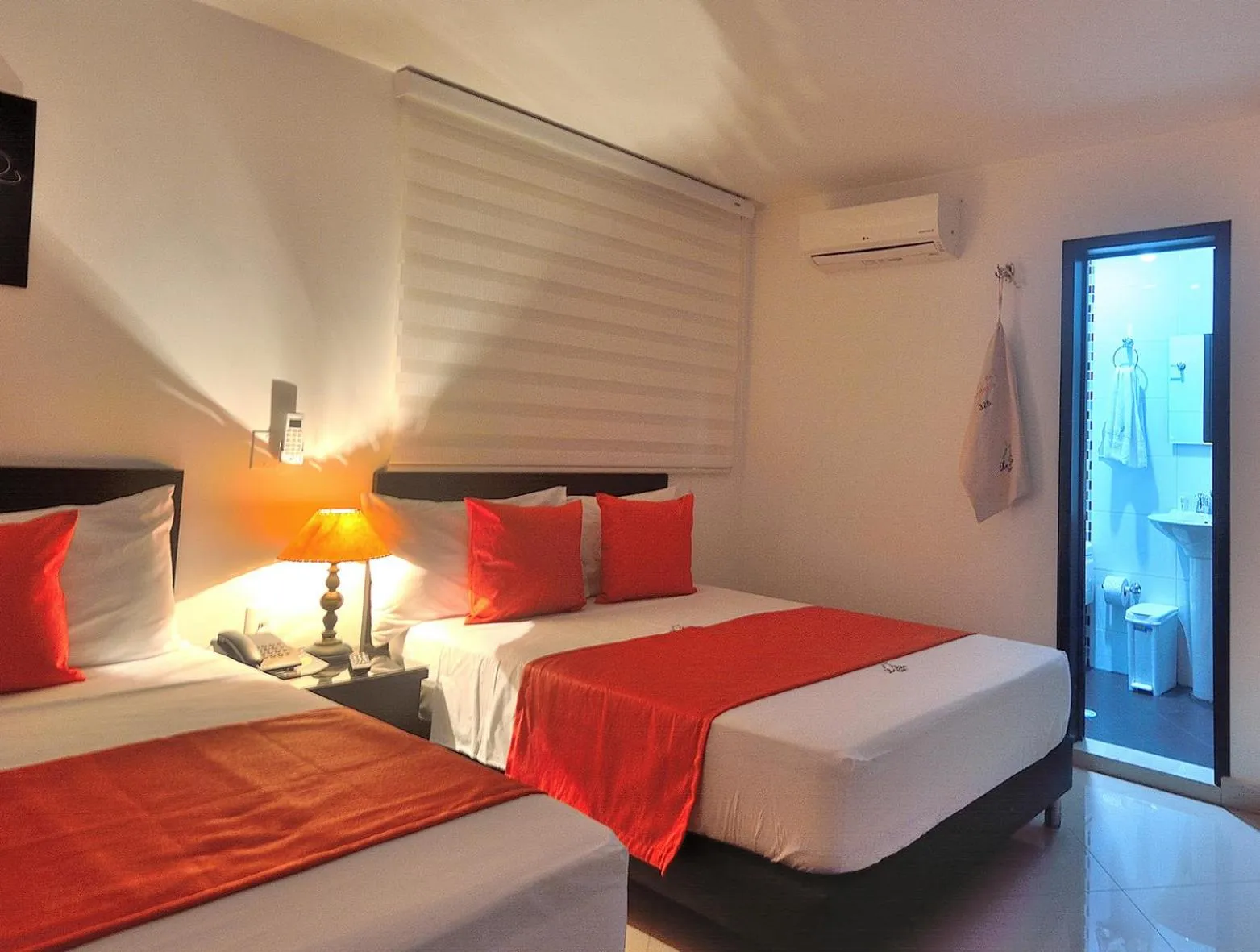 Bed in La Pera Hotel