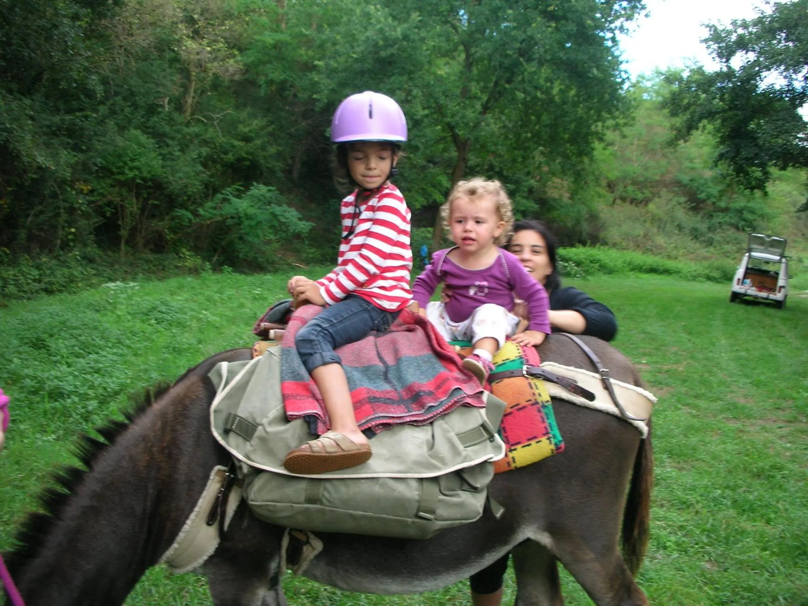 children in Les Maitres Sonneurs