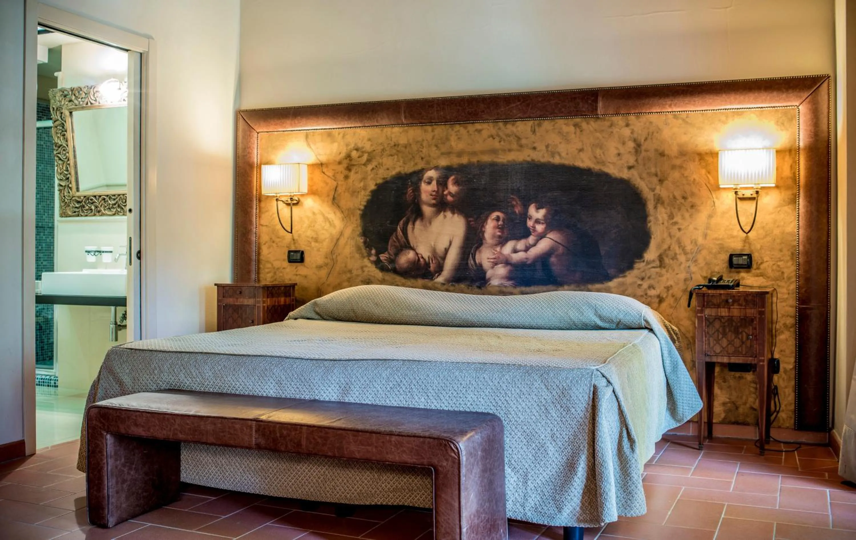 Bed in Villa Campomaggio Resort & SPA