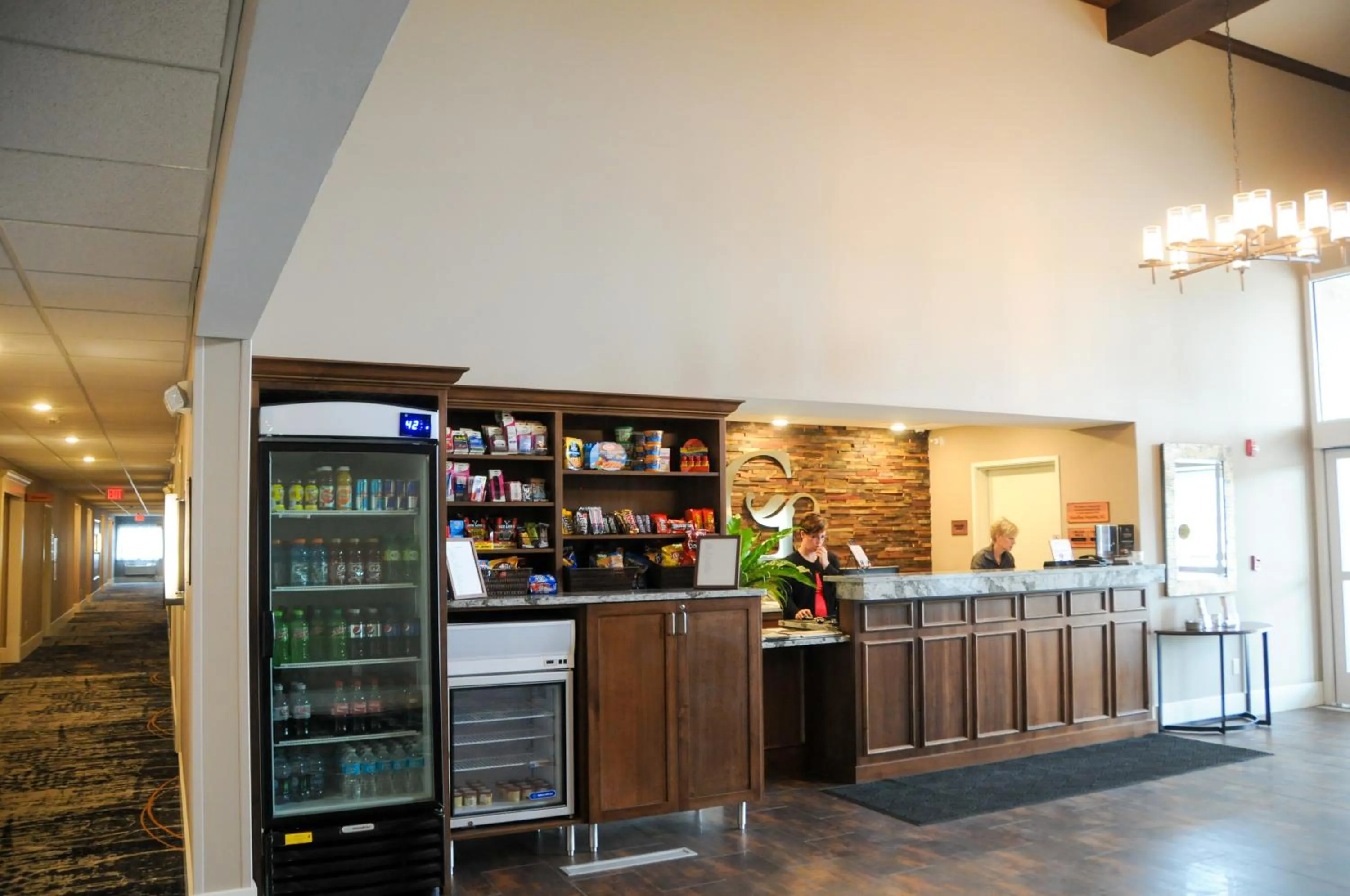 Food and drinks in GrandStay Hotel & Suites - Morris