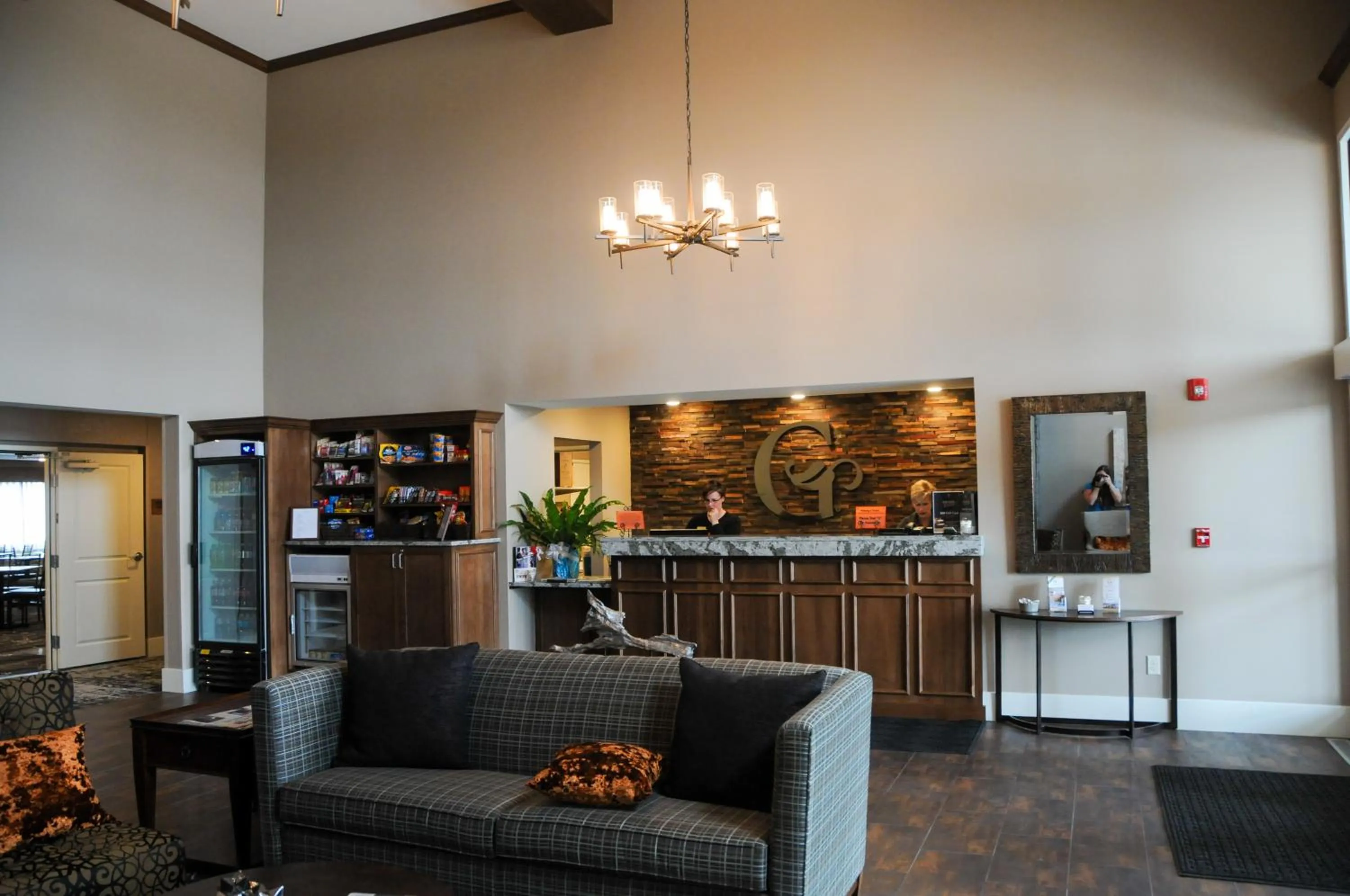 Lobby or reception in GrandStay Hotel & Suites - Morris