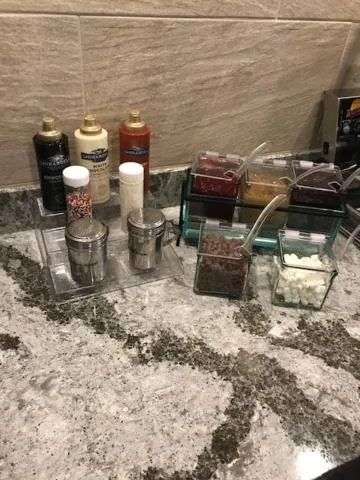 Food in GrandStay Hotel & Suites - Morris