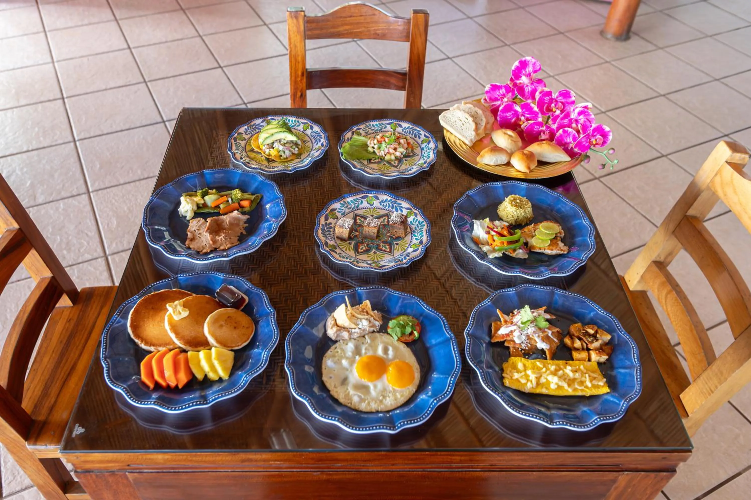 Restaurant/places to eat in Torreblanca Beach Hotel and Suites Guayabitos - Desayuno y Comida Incluido