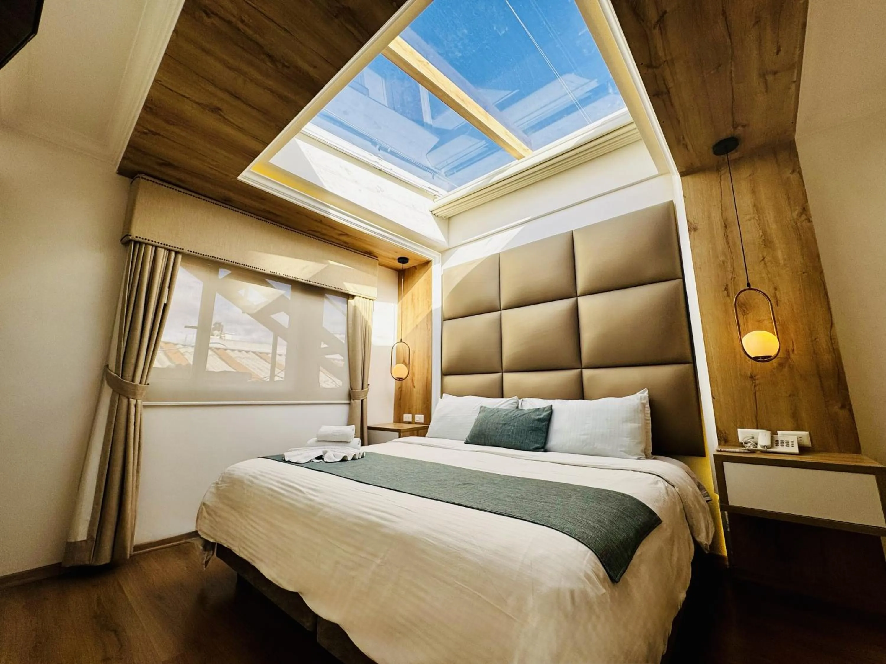 Photo of the whole room, Bed in Hotel Shalom