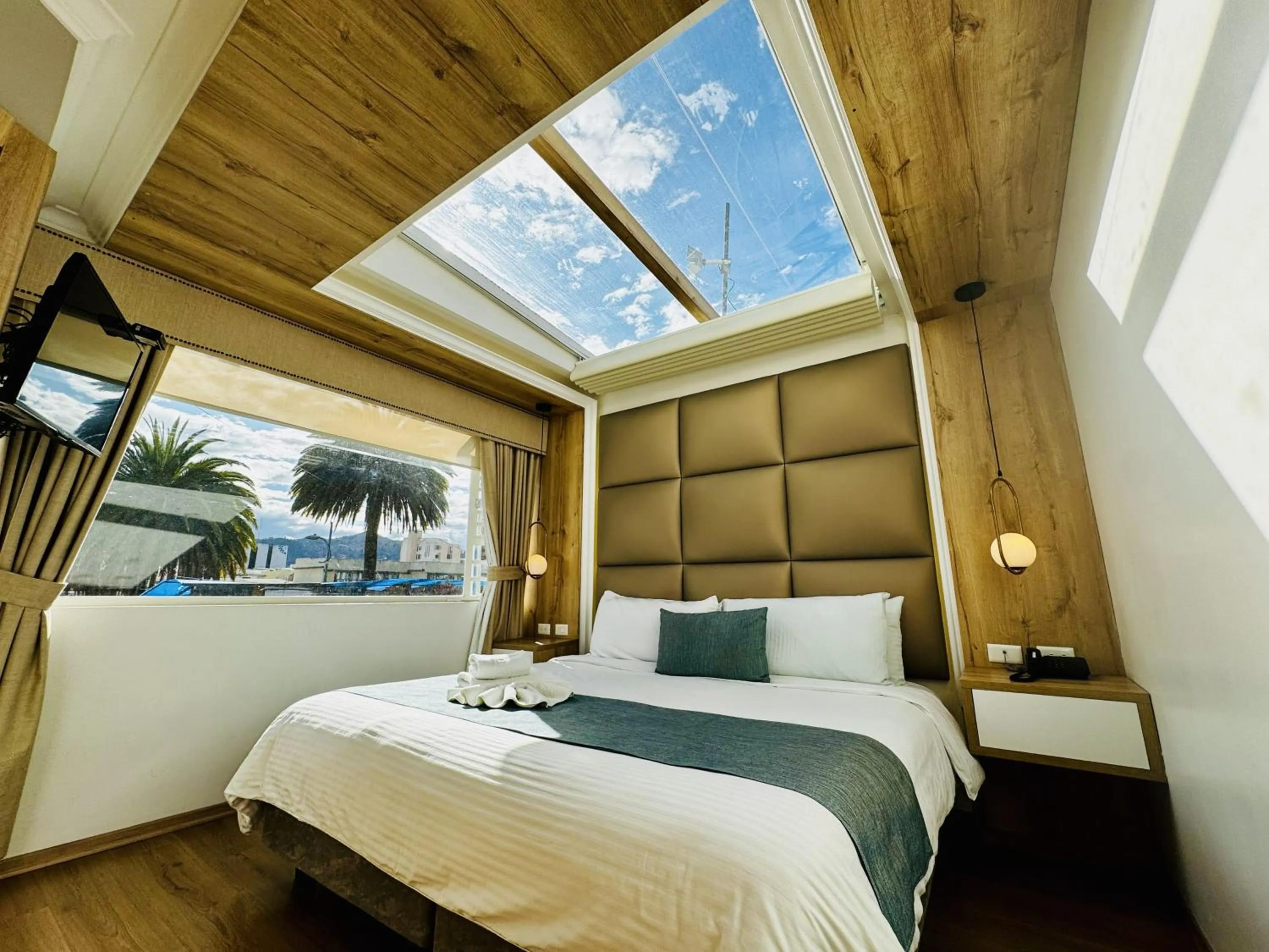 Photo of the whole room, Bed in Hotel Shalom