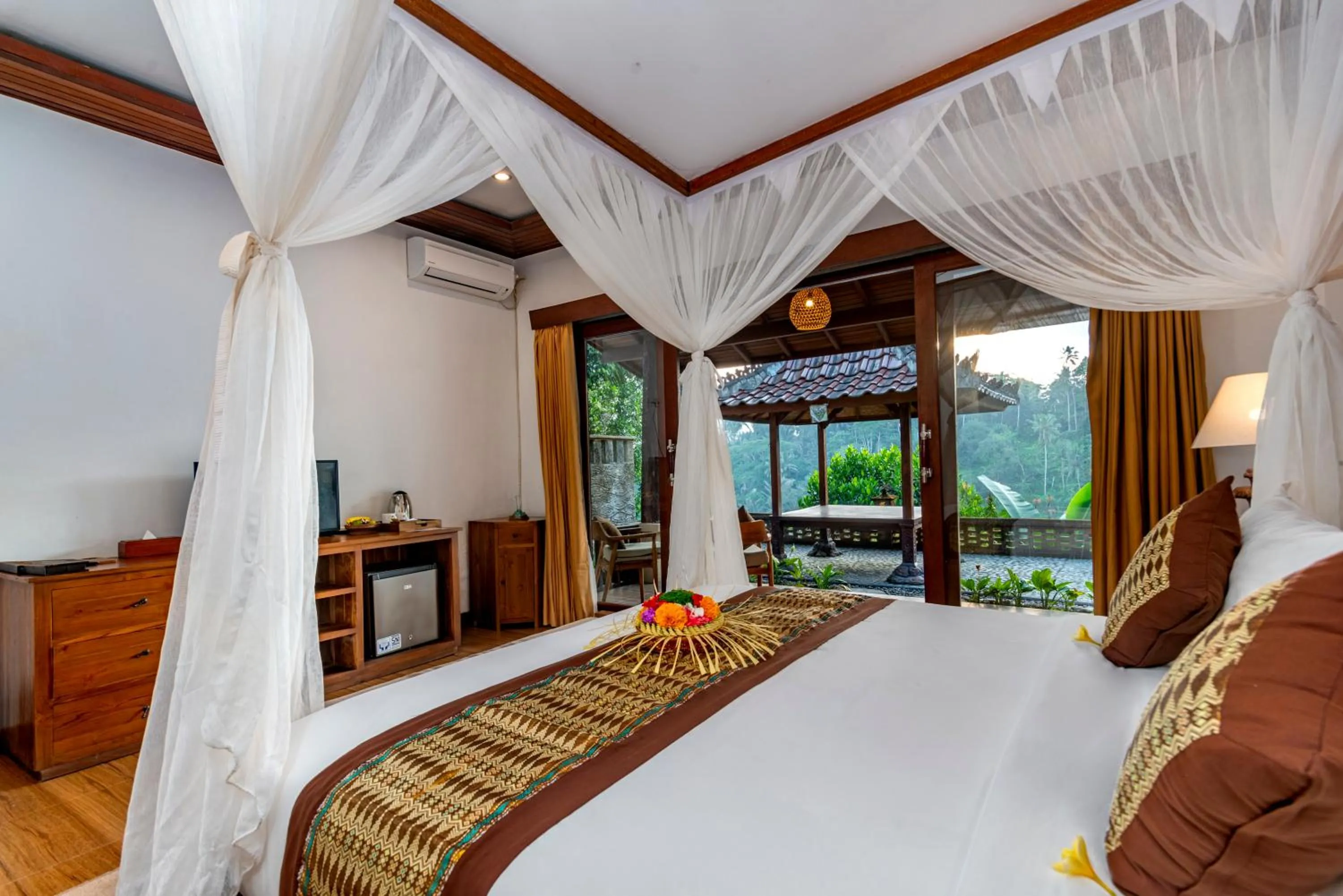 Bed in Bela's Vana Villa Ubud by Dhananjaya Hospitality