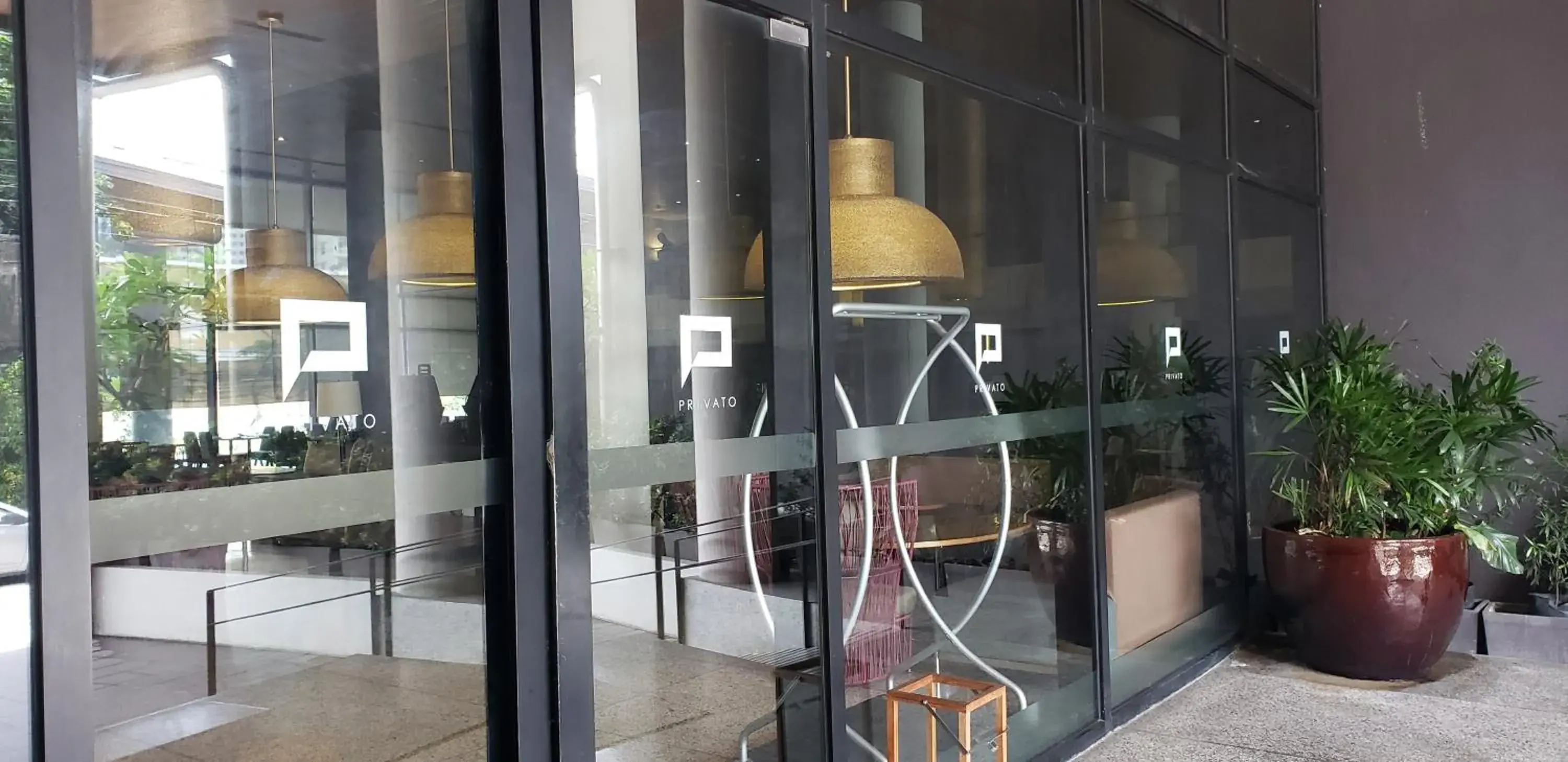 Property building in Privato Quezon City Property building in Privato Quezon City