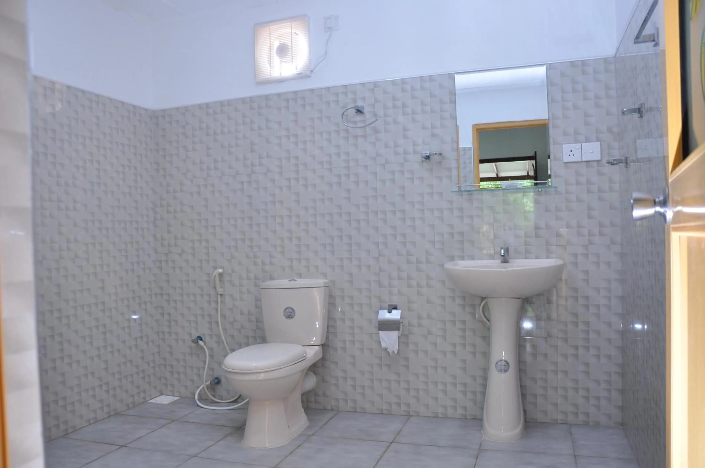 Deluxe Single Room in Sigiri Rock Side Home Stay