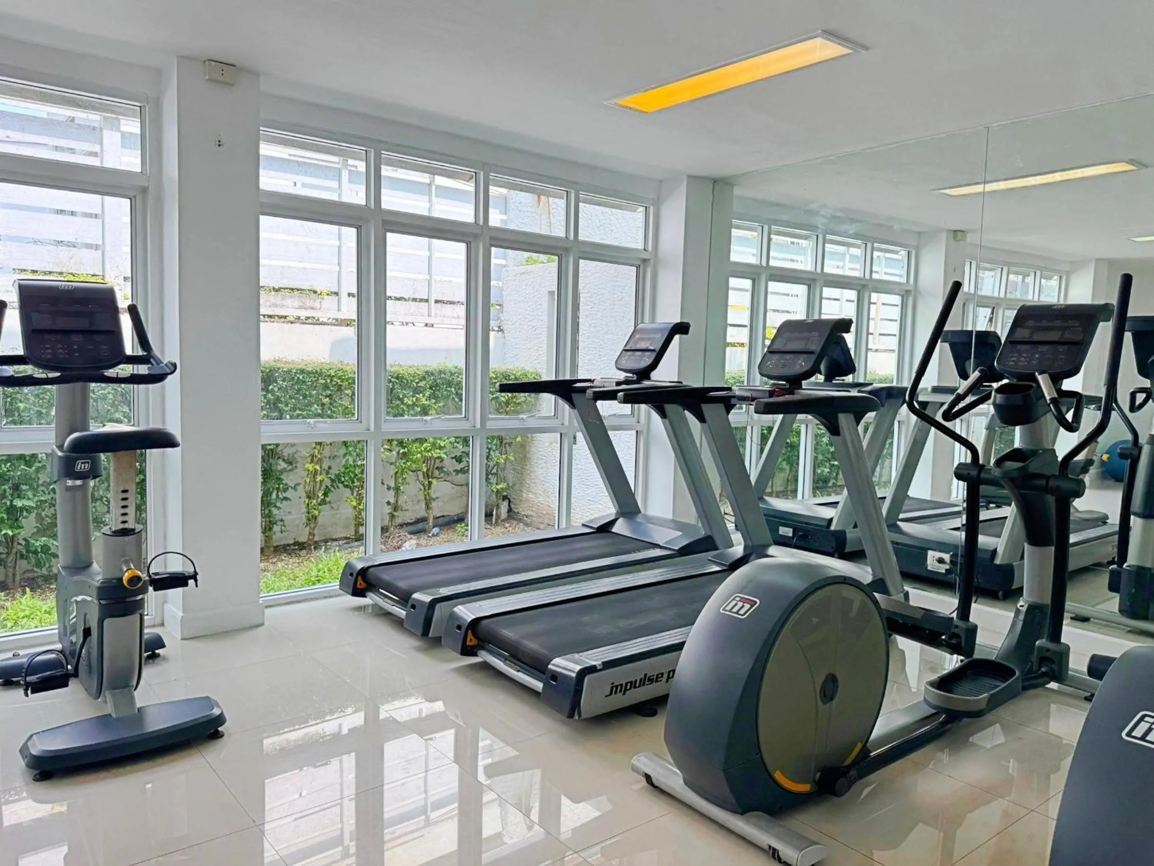 Fitness centre/facilities in Baan Pattaya by Sabai