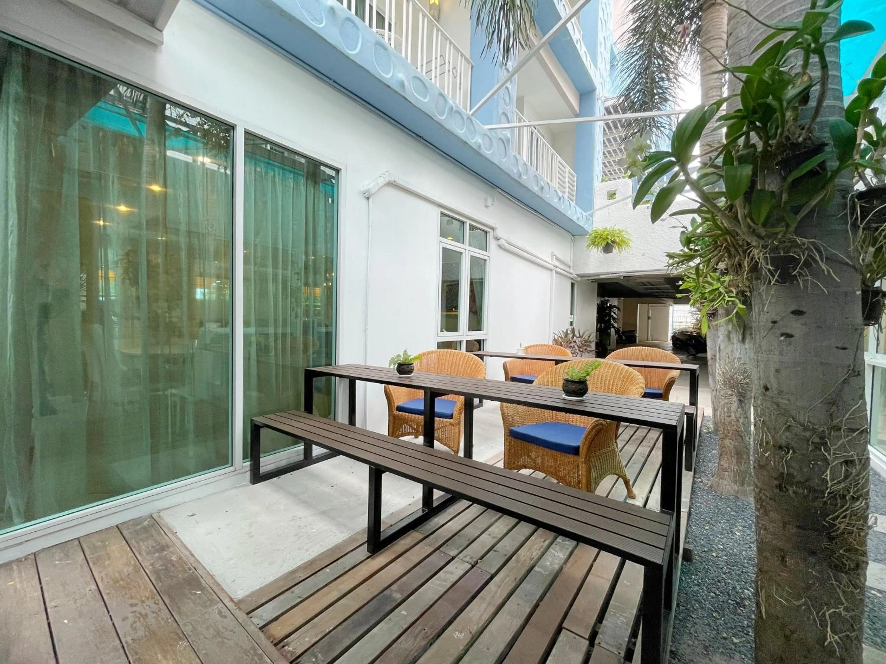 On-site shops in Baan Pattaya by Sabai