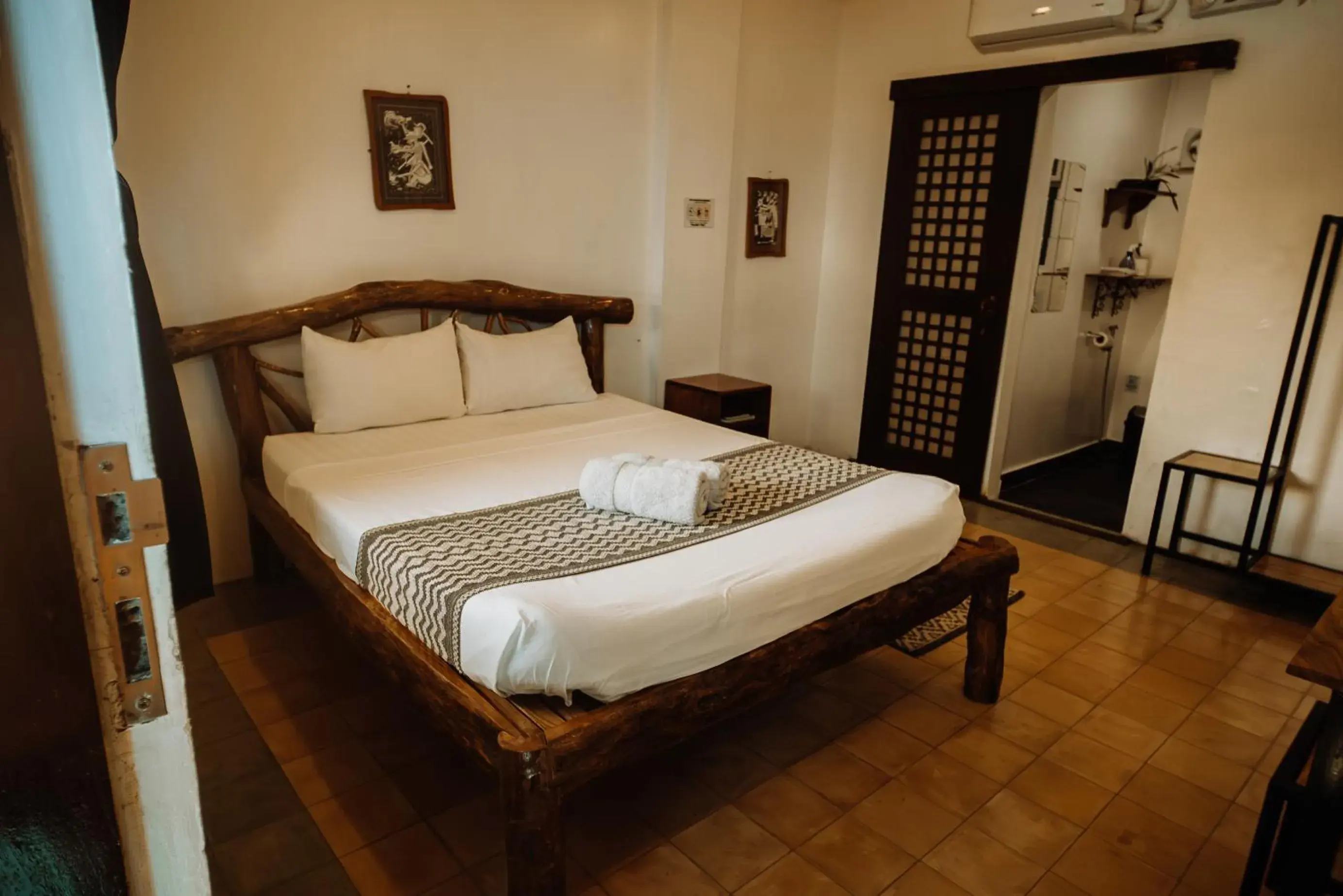 Standard Couple Room in Fantasy Lodge Standard Couple Room in Fantasy Lodge