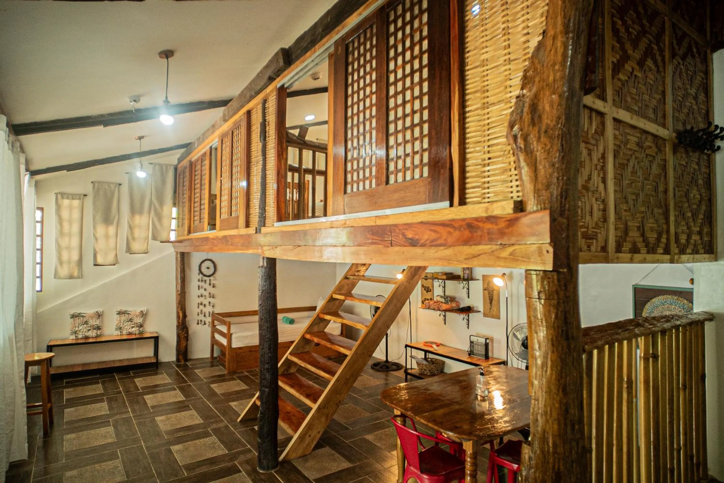 Photo of the whole room in Fantasy Lodge