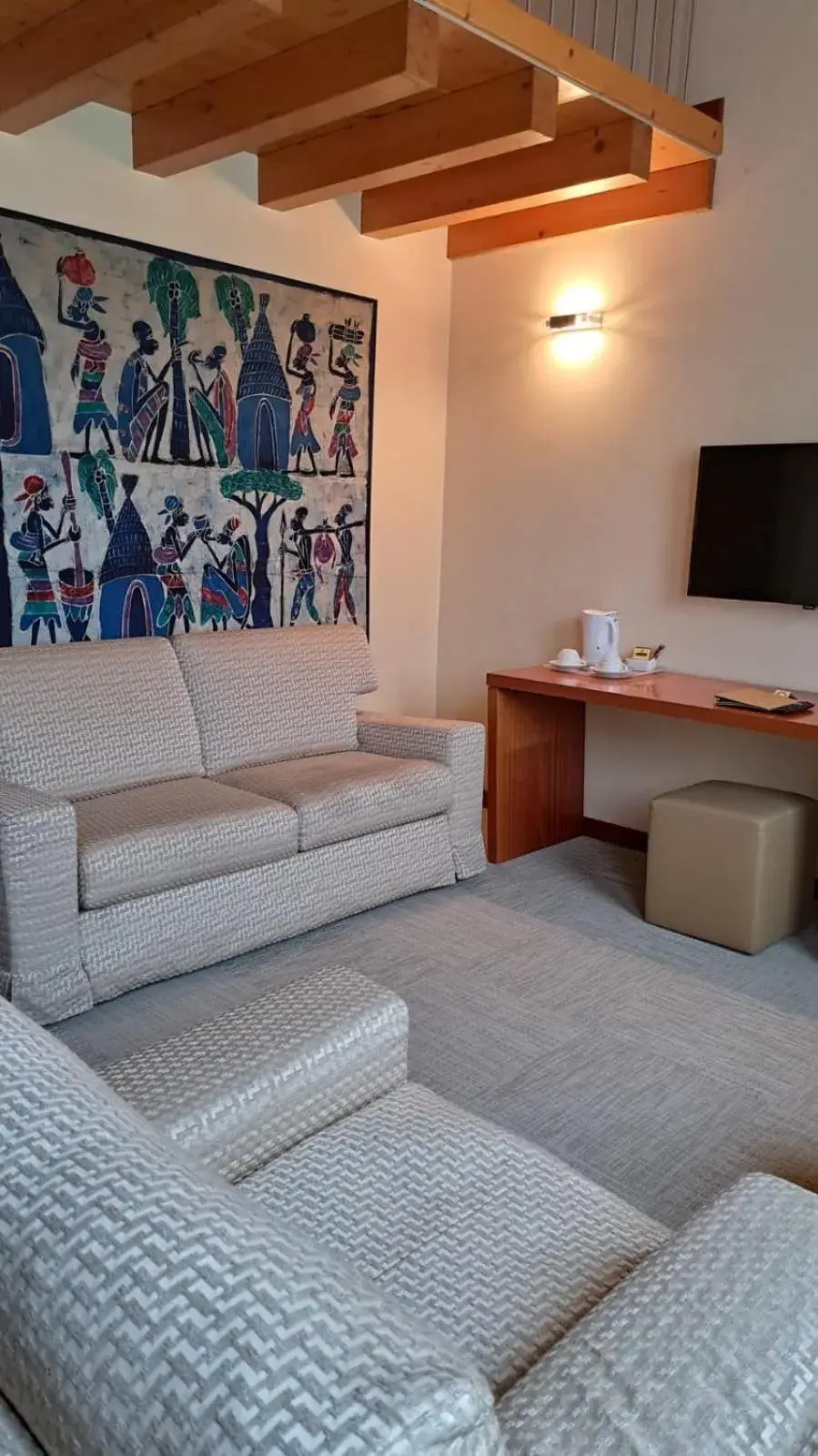 Superior King Suite - single occupancy in Al Tezzon Hotel Superior King Suite - single occupancy in Al Tezzon Hotel