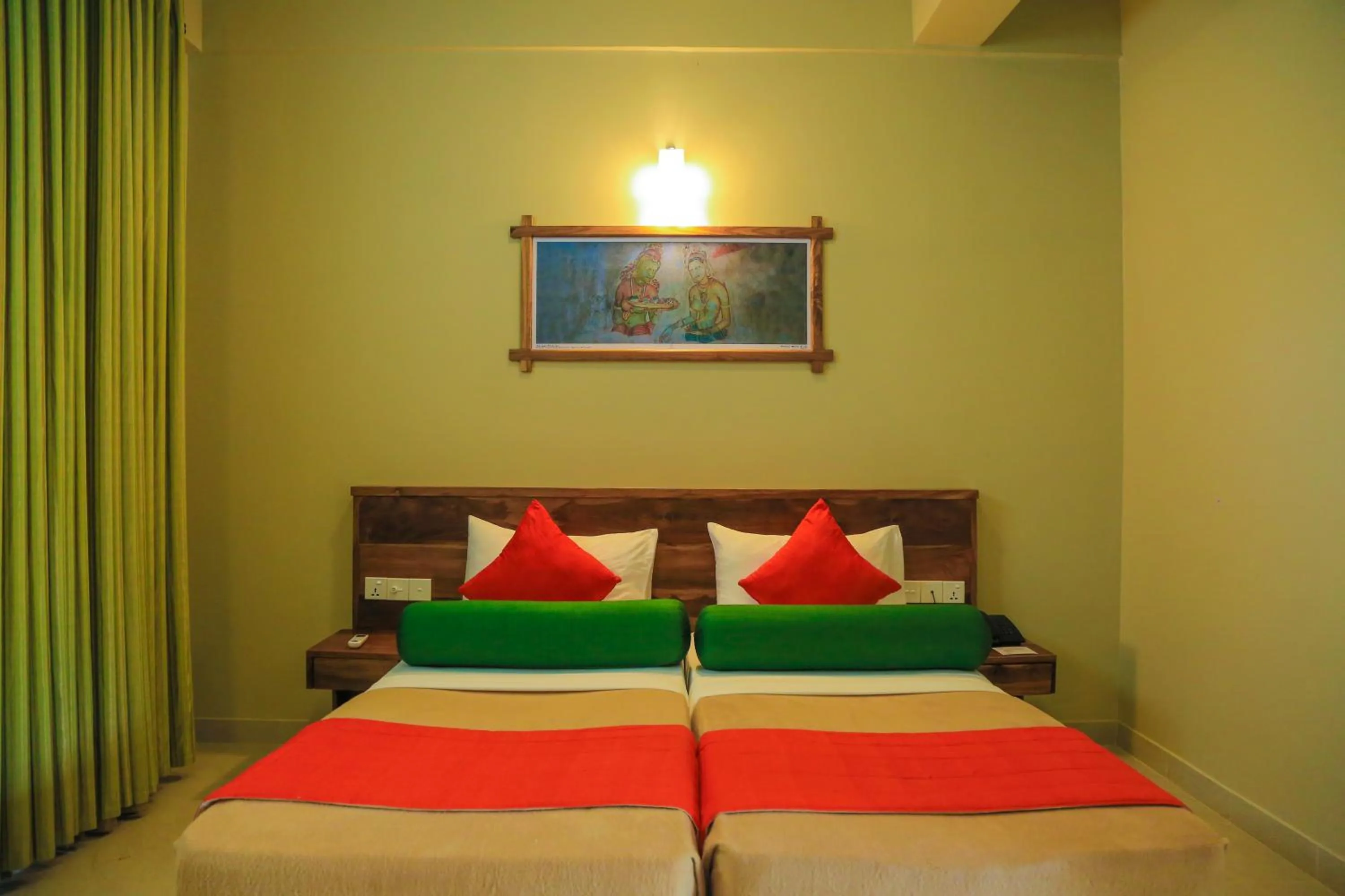 Bedroom, Bed in Fresco Water Villa