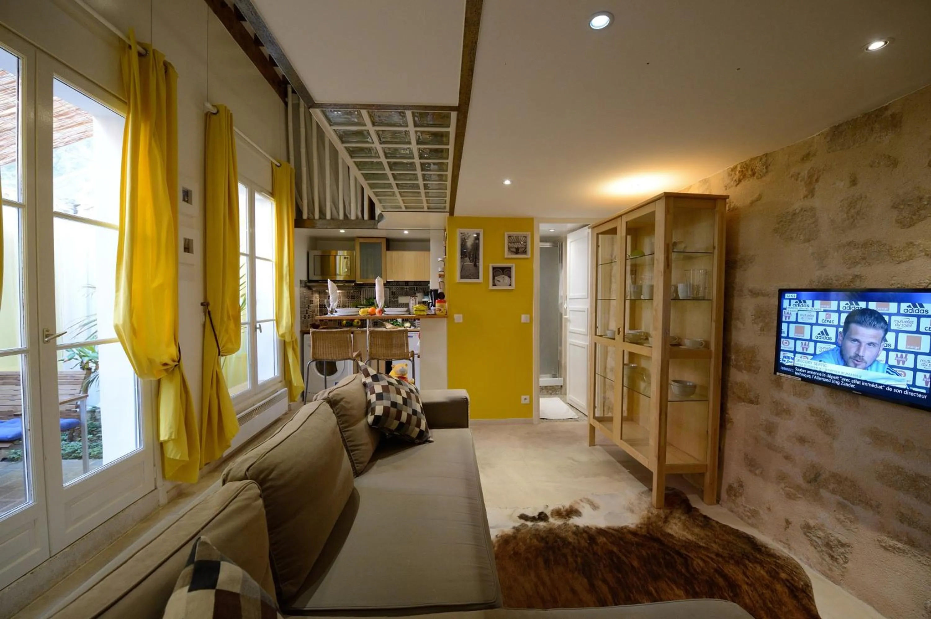 Living room in Les Patios du Marais 2