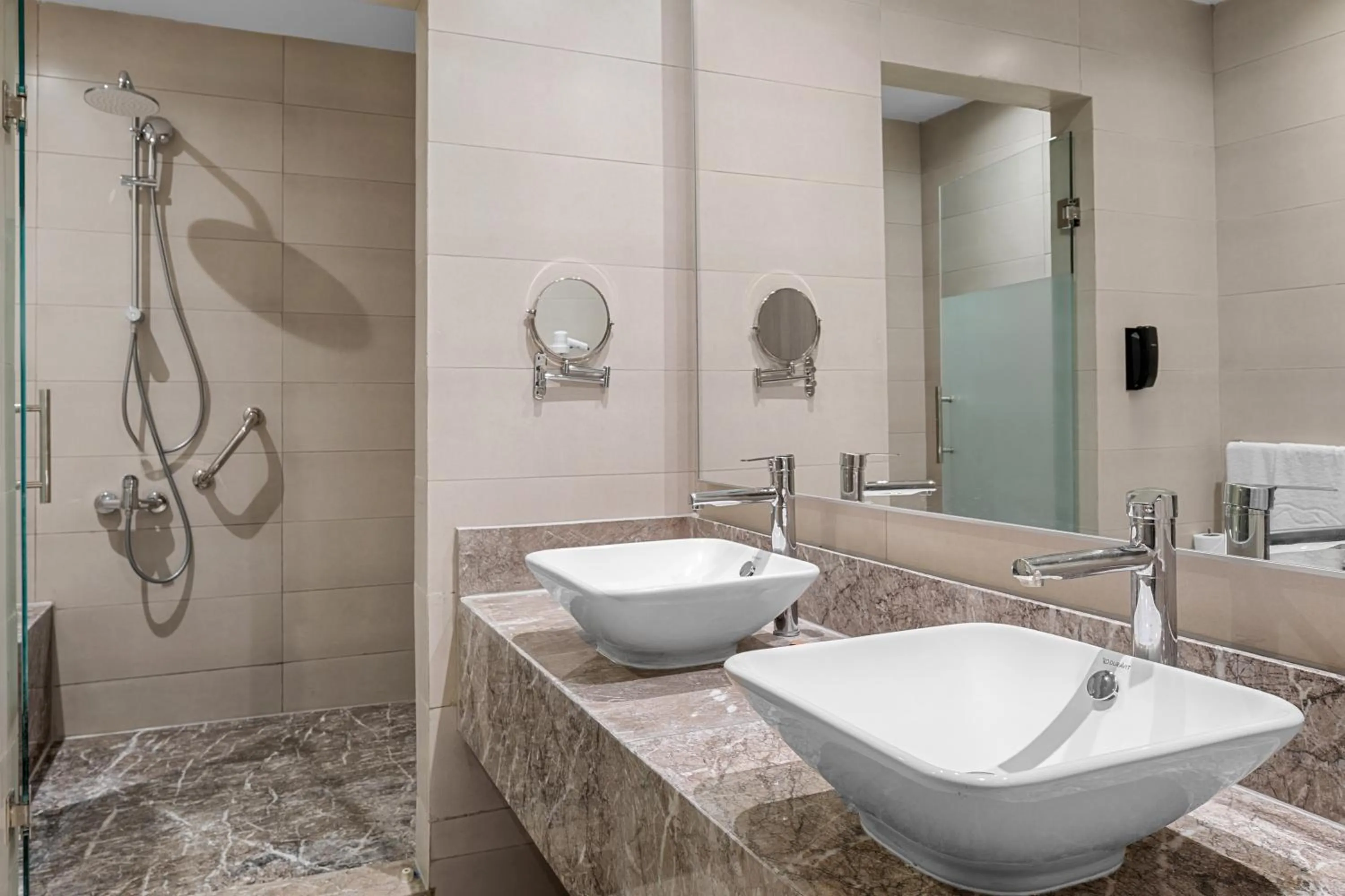 Toilet in Pickalbatros SUNGO Club - All Inclusive