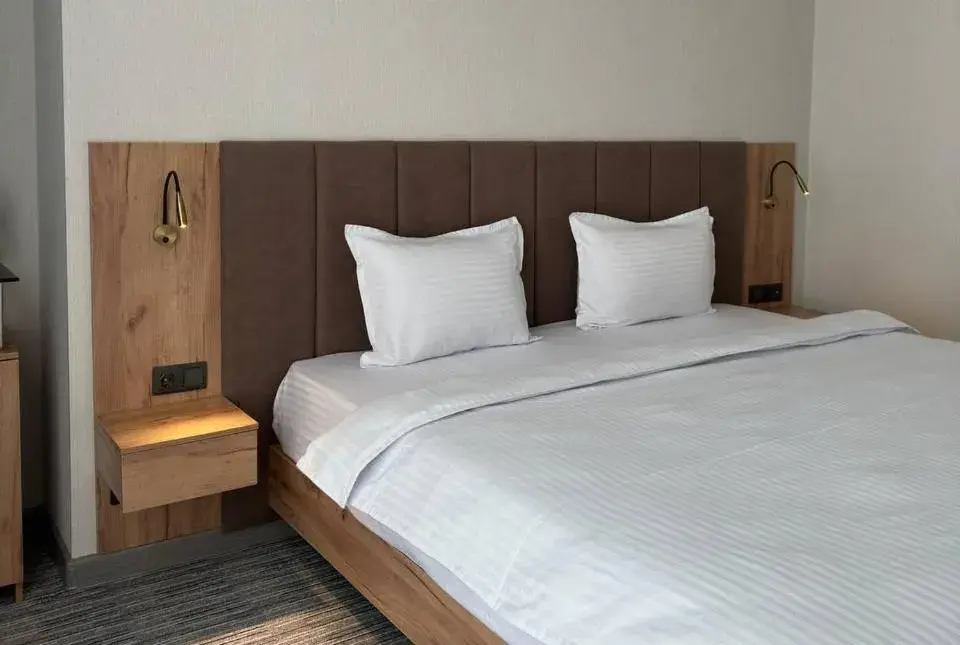 Bed in Reikartz Hanzade Samarkand Bed in Reikartz Hanzade Samarkand