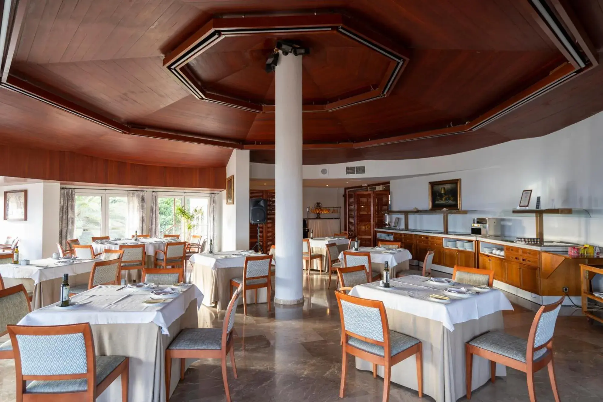 Restaurant/places to eat in Parador de Melilla Restaurant/places to eat in Parador de Melilla