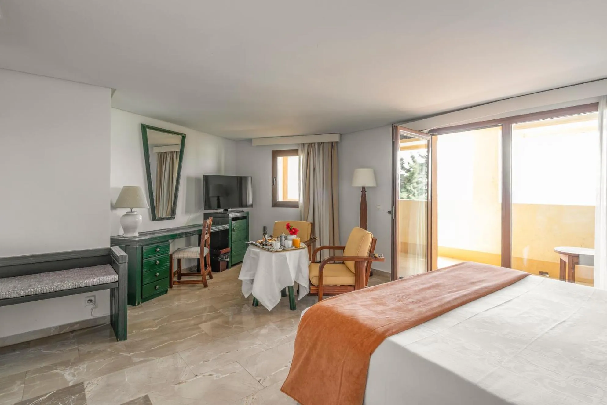 Property building, Bed in Parador de Melilla