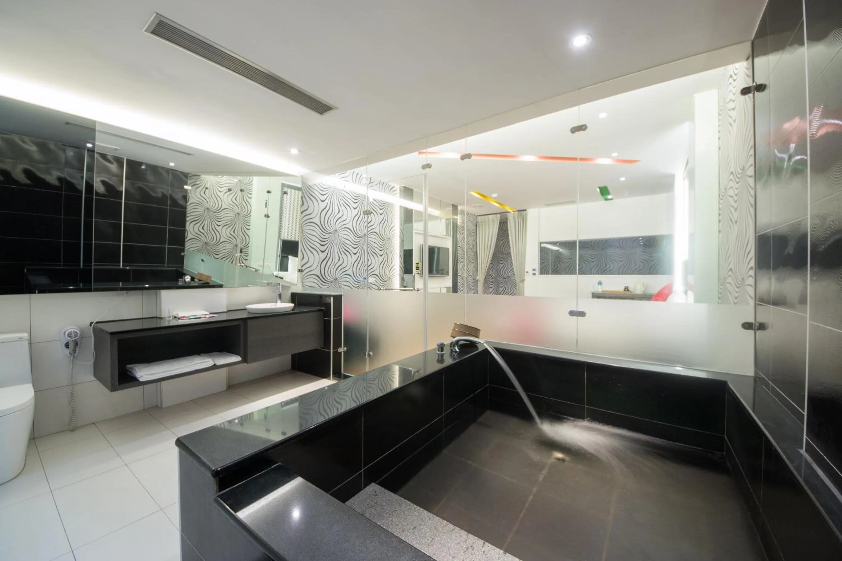 Bathroom in Garden Spring Hotel