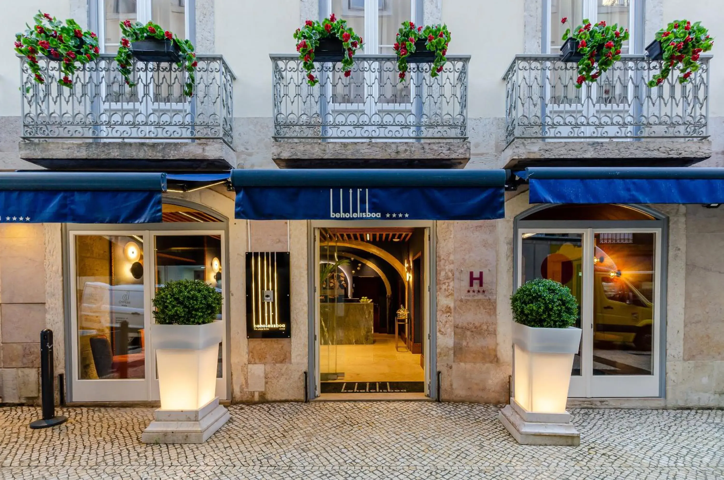 Facade/entrance in behotelisboa Facade/entrance in behotelisboa