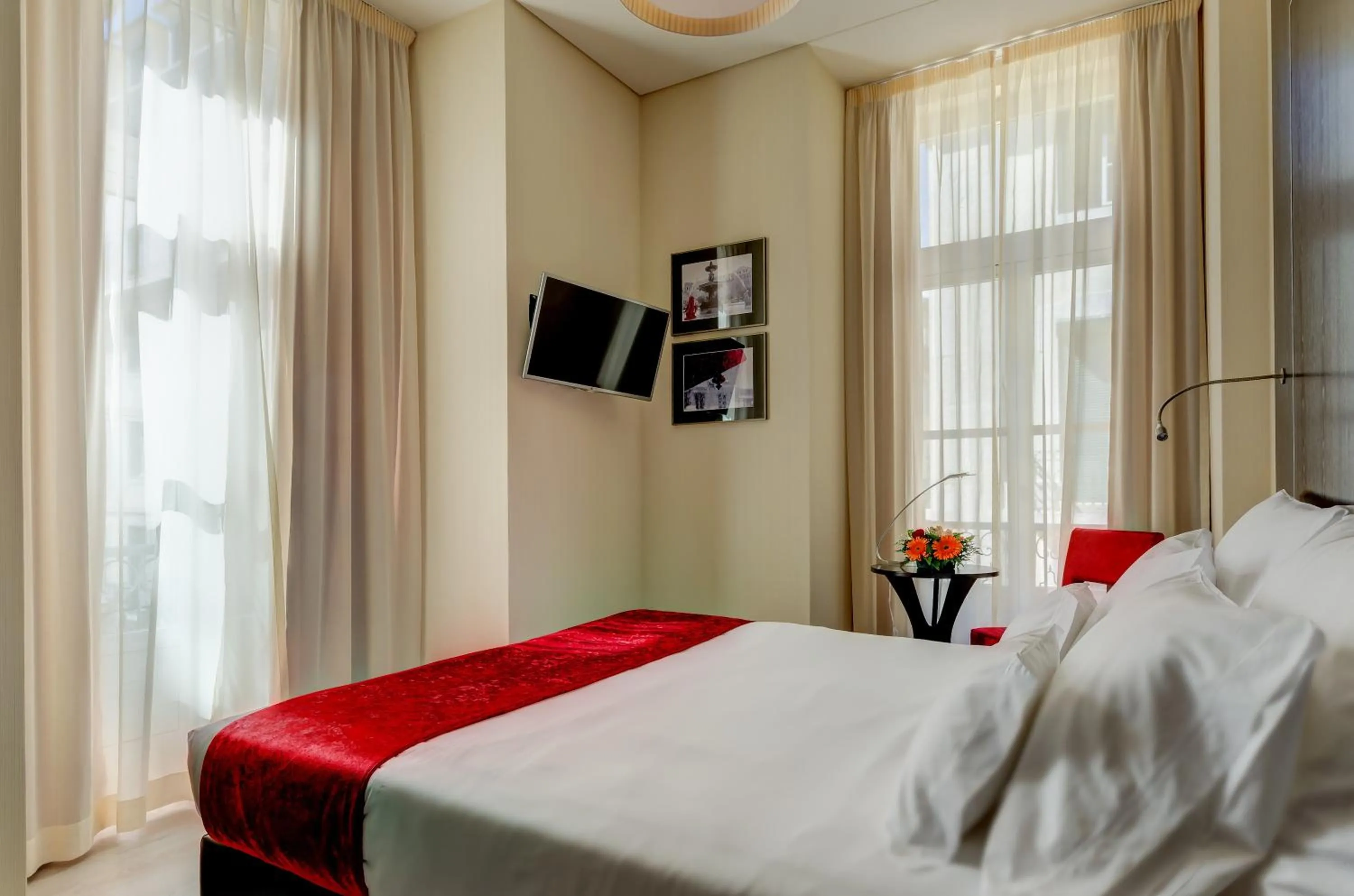 Bedroom, Bed in behotelisboa