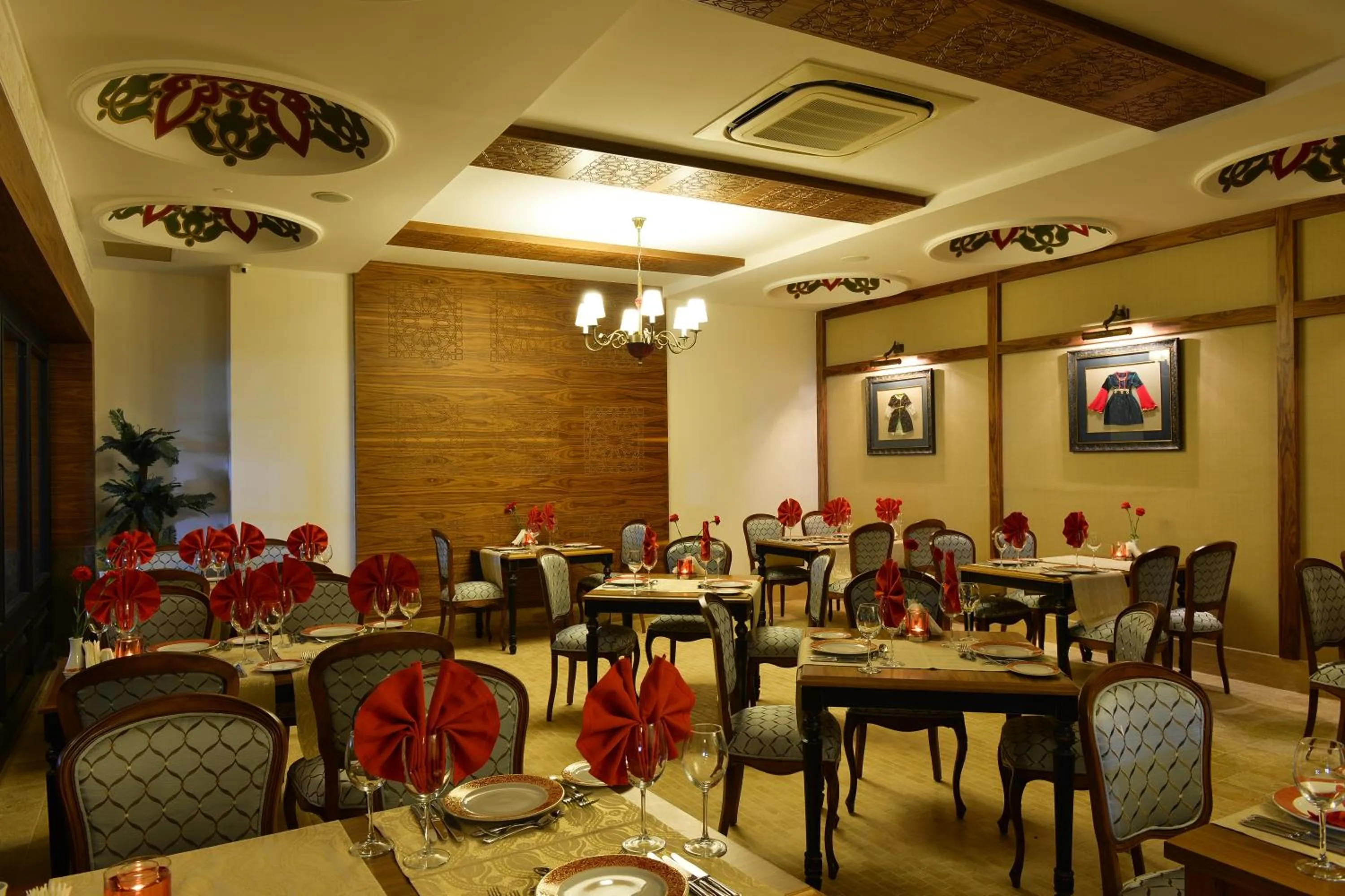 Restaurant/places to eat in Side Crown Palace Ultra All Inclusive