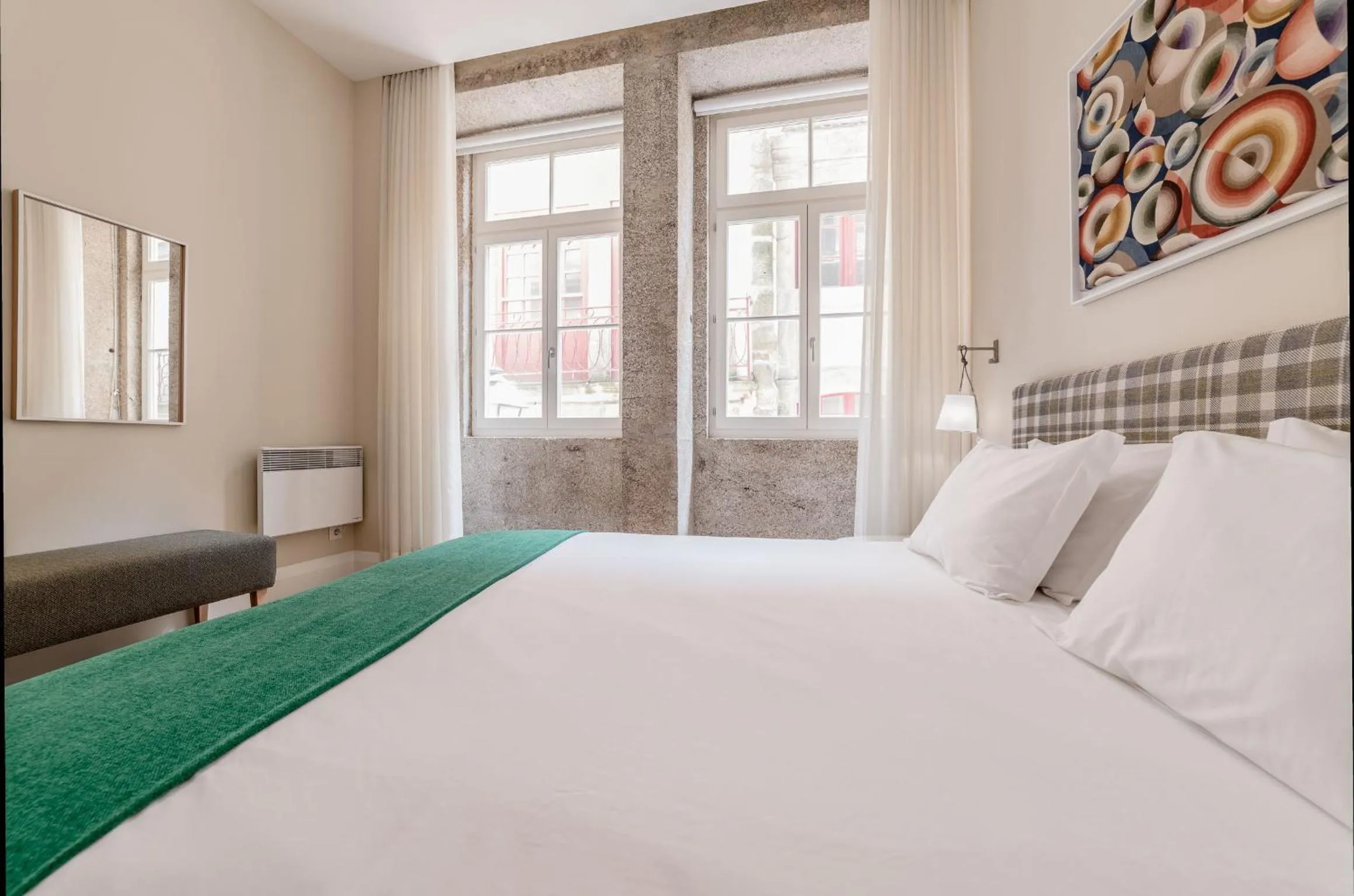 Day, Bed in Mouzinho 160