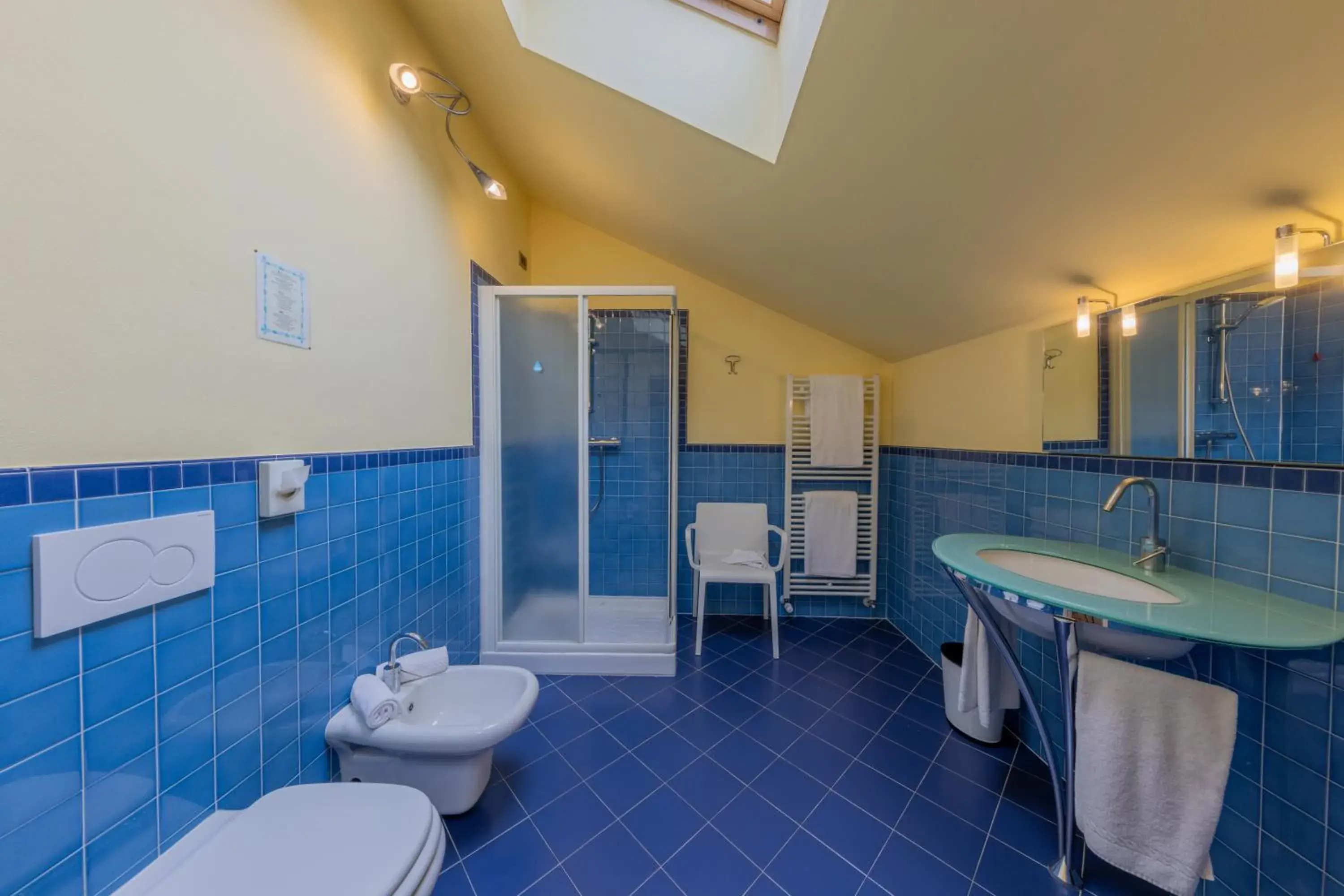 Standard Double or Twin Room - Attic in La Darsena Boutique Hotel & Restaurant Standard Double or Twin Room - Attic in La Darsena Boutique Hotel & Restaurant