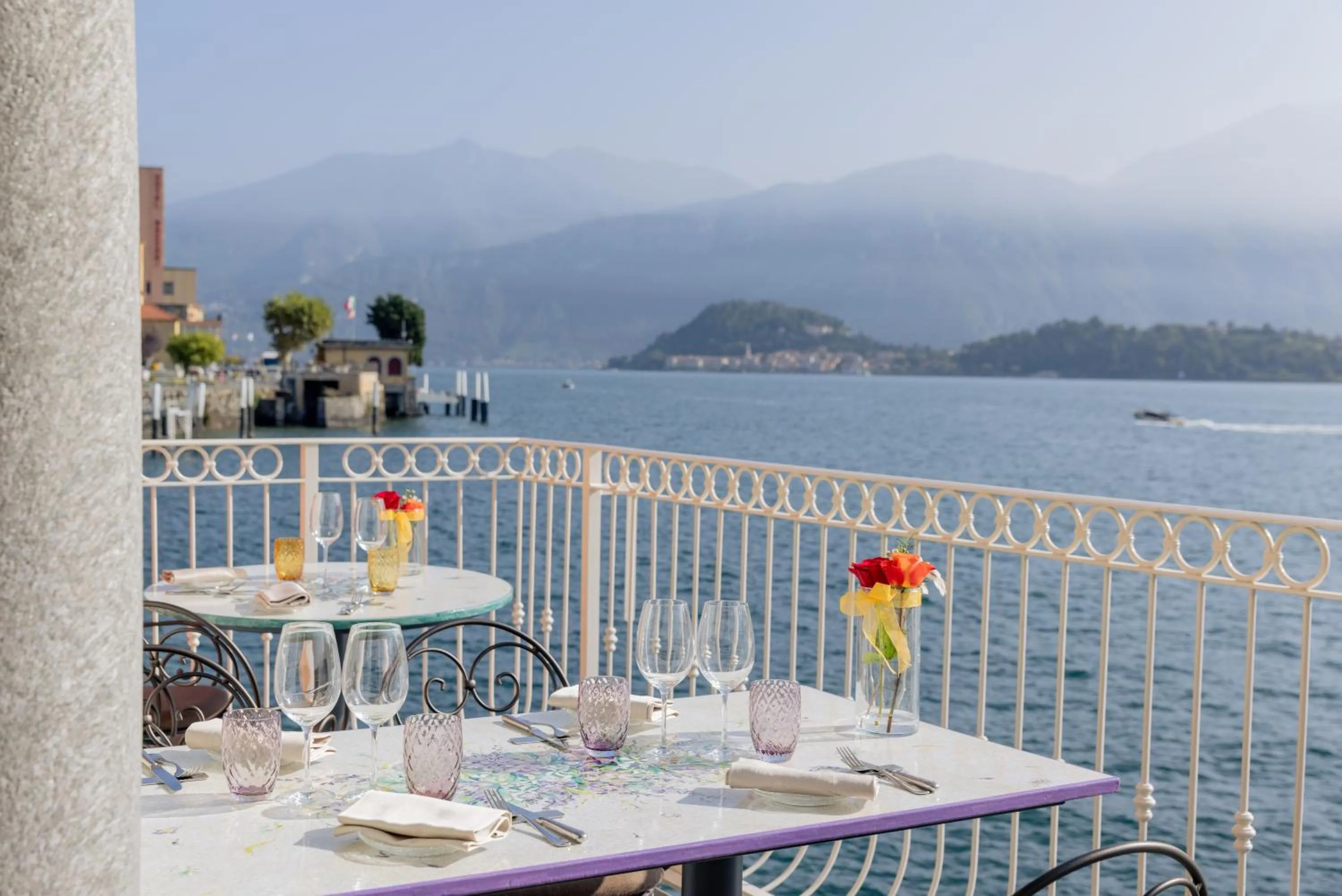 Restaurant/places to eat in La Darsena Boutique Hotel & Restaurant