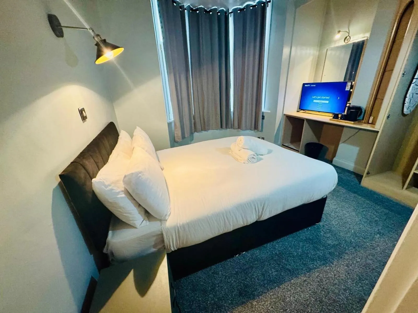 Double Room with Private Bathroom in Sachi Hotel