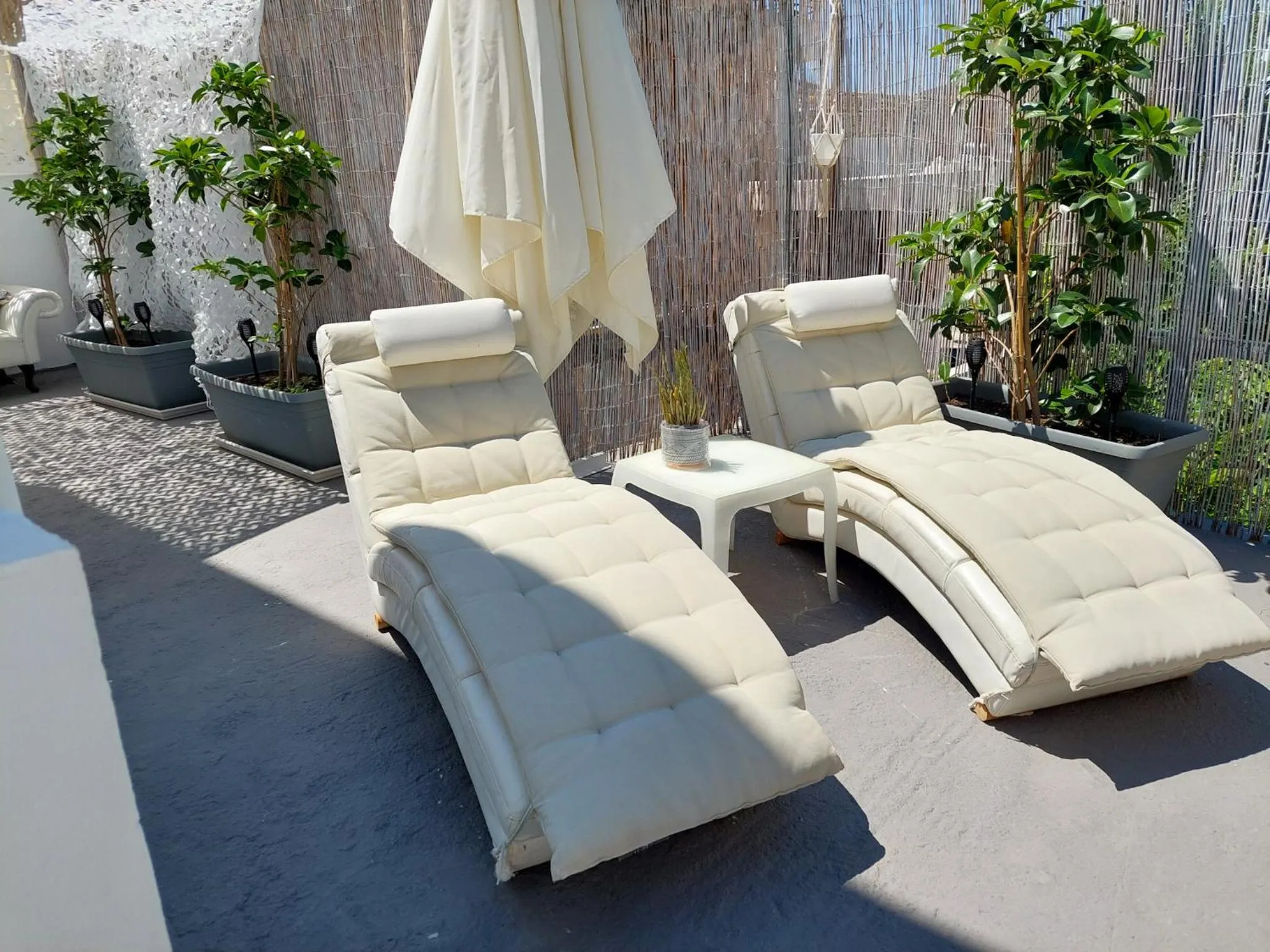 Patio in The White Suites