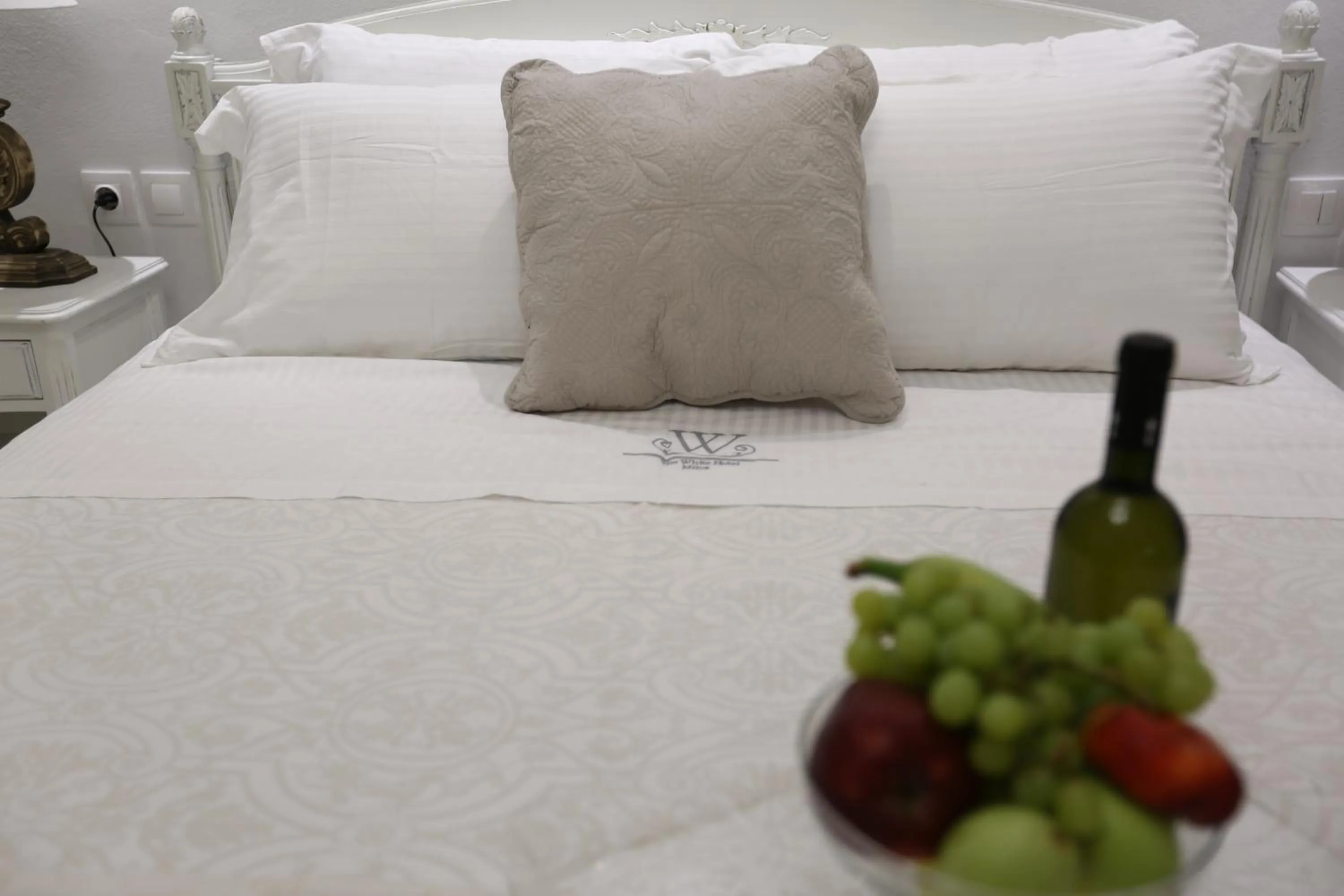Decorative detail, Bed in The White Suites